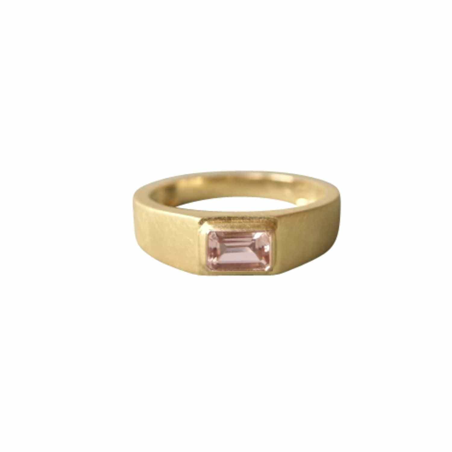 EVELYNE-M BAGUETTE | Morganite - Ring - 18 Karat Gold