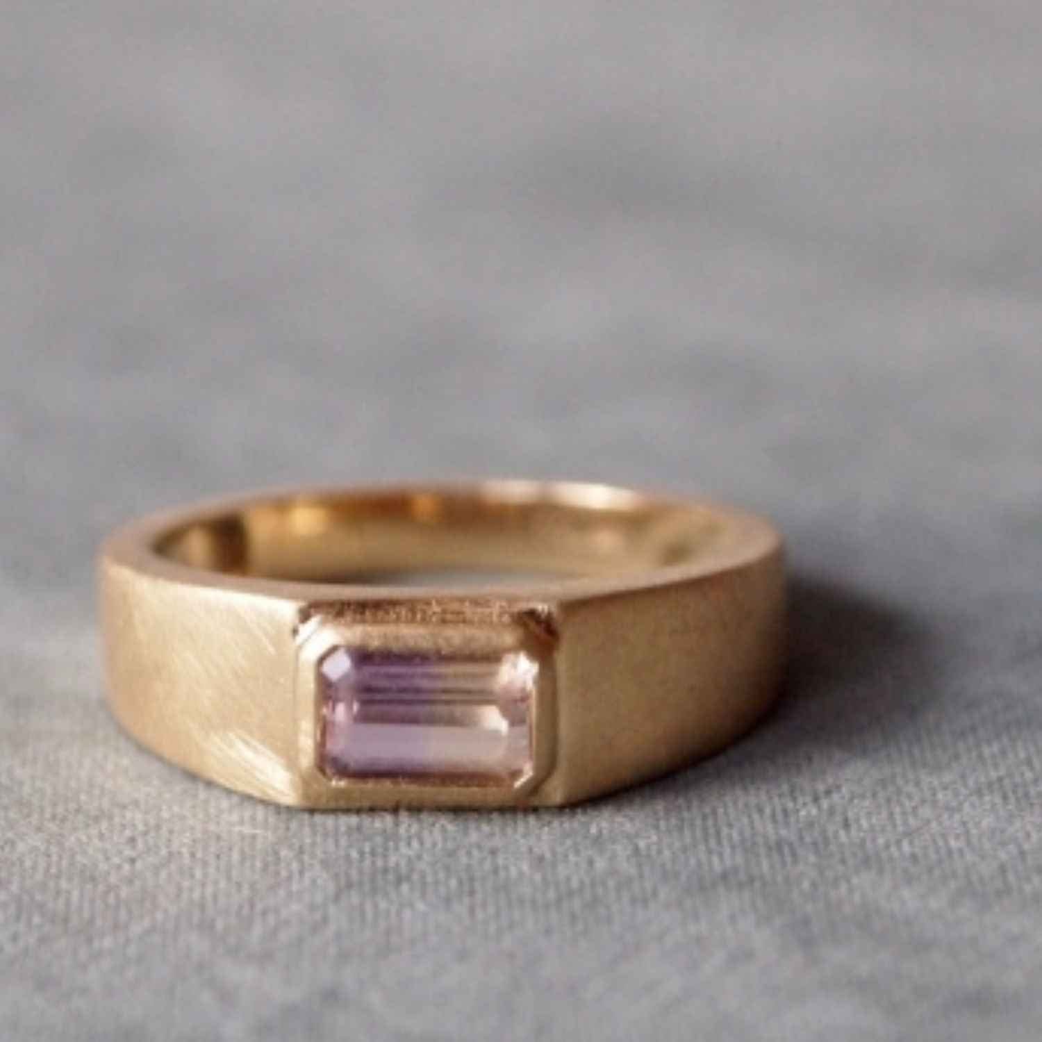 EVELYNE-M BAGUETTE | Tourmaline - Ring - 18 Karat Gold