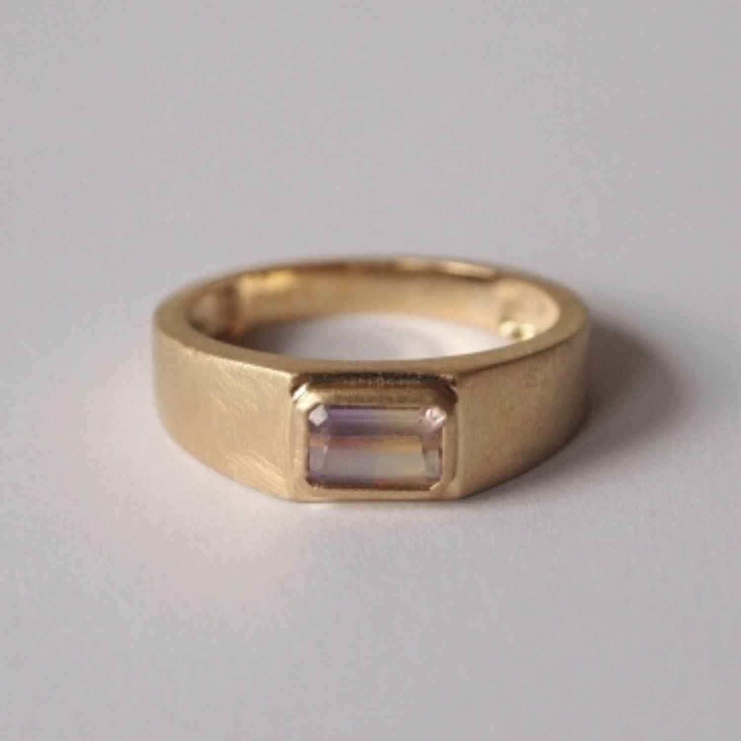 EVELYNE-M BAGUETTE | Tourmaline - Ring - 18 Karat Gold