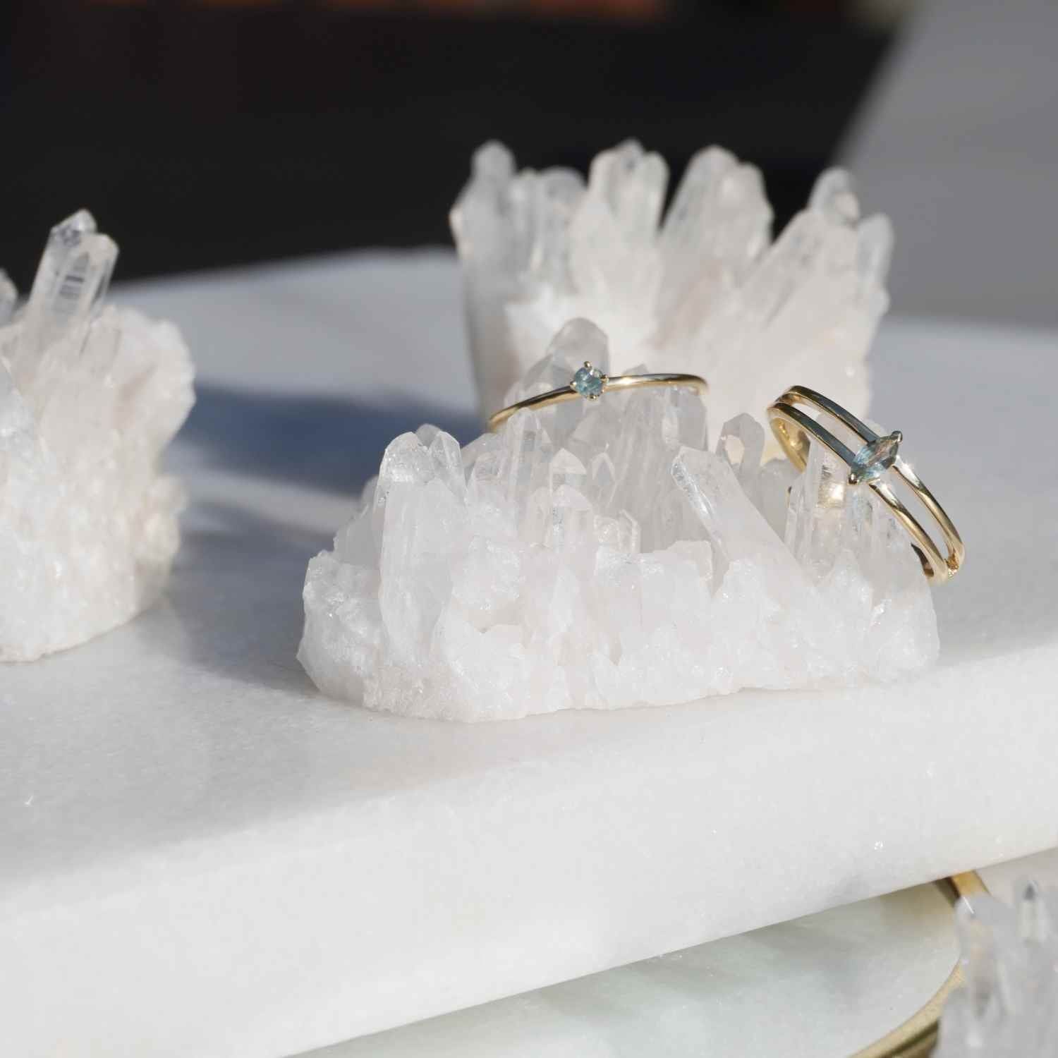 EVELYNE-M CLEOMETRA | Marquise Small Light Green Sapphire - Ring - 18 Karat Gold (LIMITED EDITION)