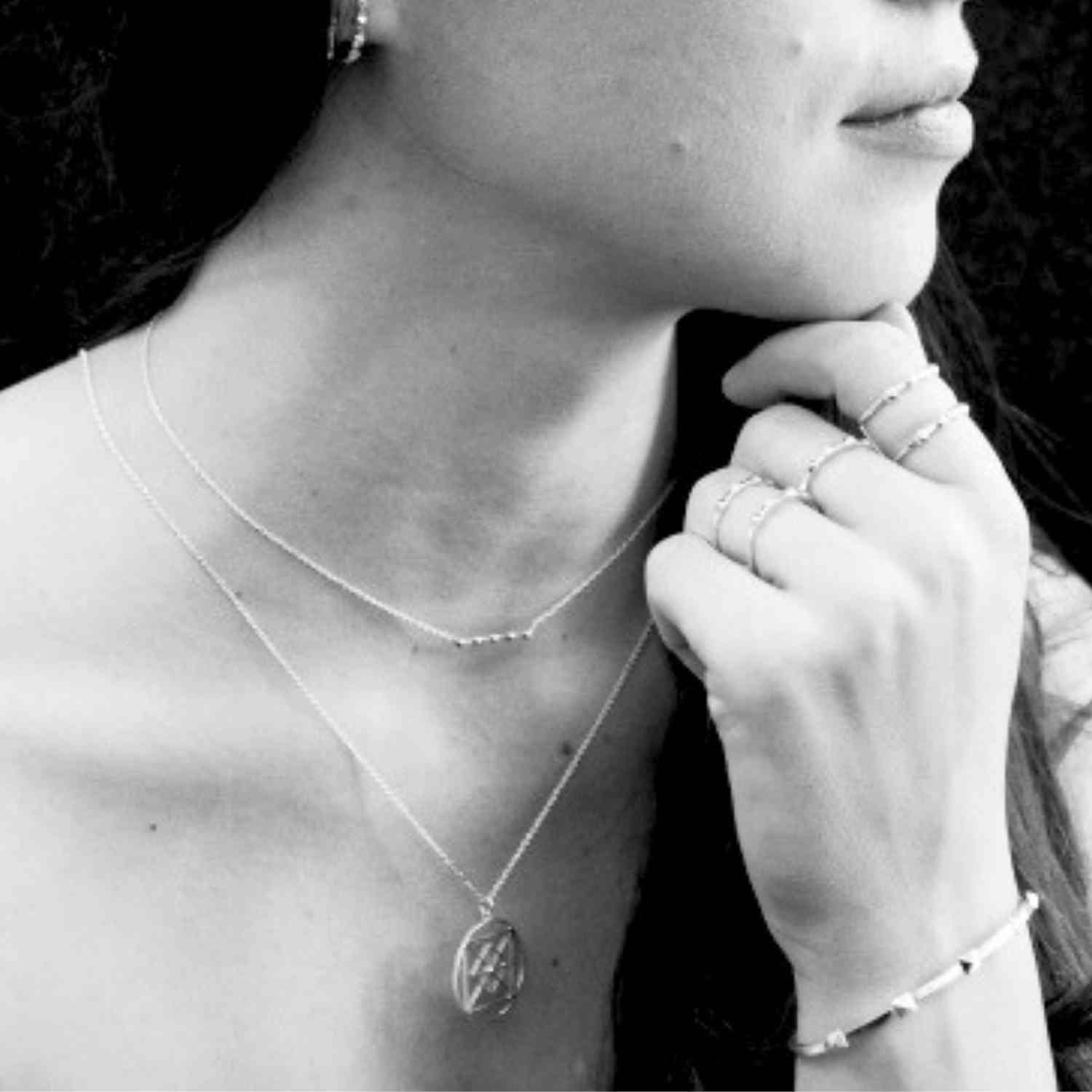 EVELYNE-M 38-42cm CLEOMETRA | Pyramid Rivets Row - Necklace - Silver