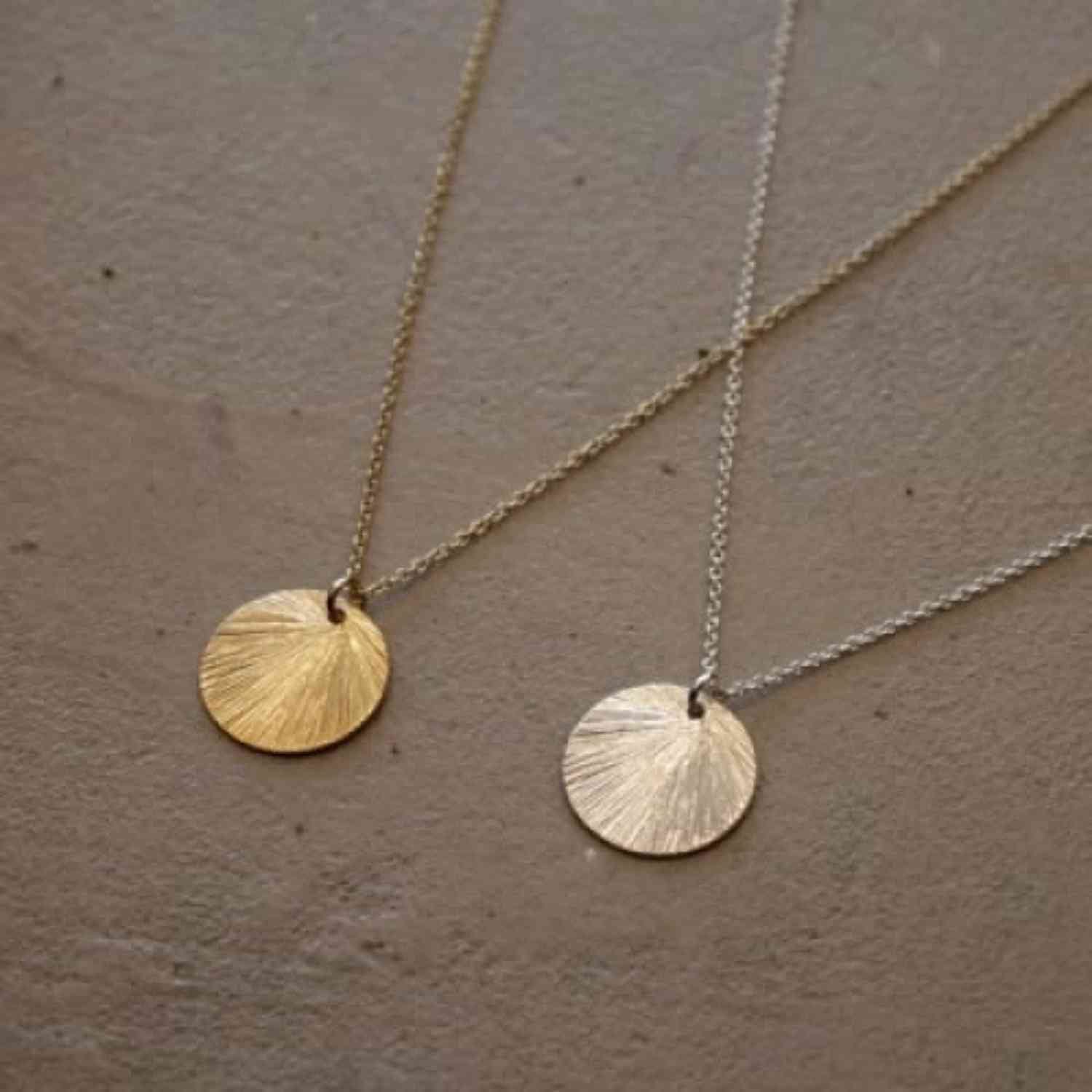 EVELYNE-M COSMIC SPOT | Sunbeam Large - Necklace - Silver