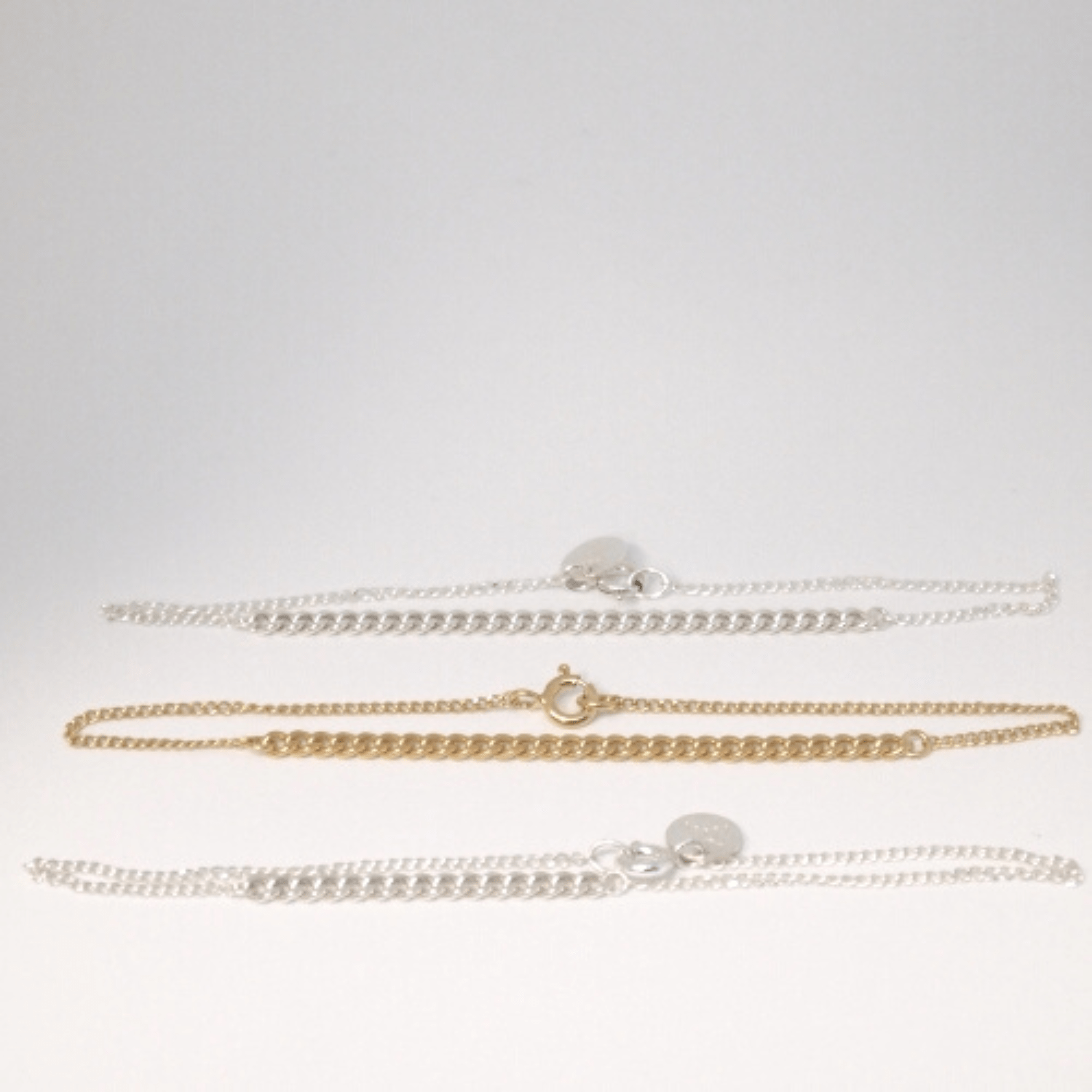 EVELYNE-M CURB | Short - Bracelet - Gold