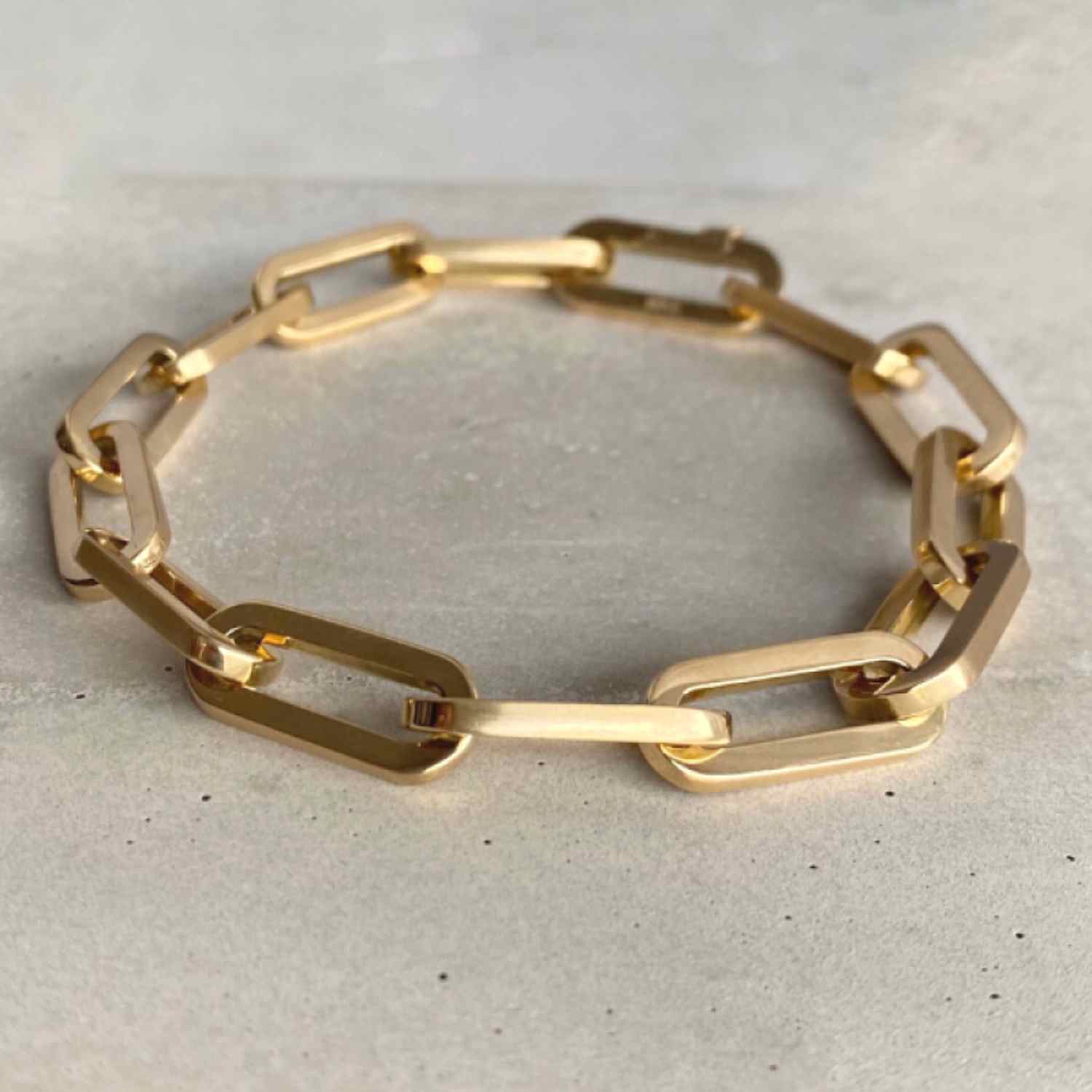 EVELYNE-M ELONGATED | Paperclip Ultra - Bracelet - 18 Karat Gold