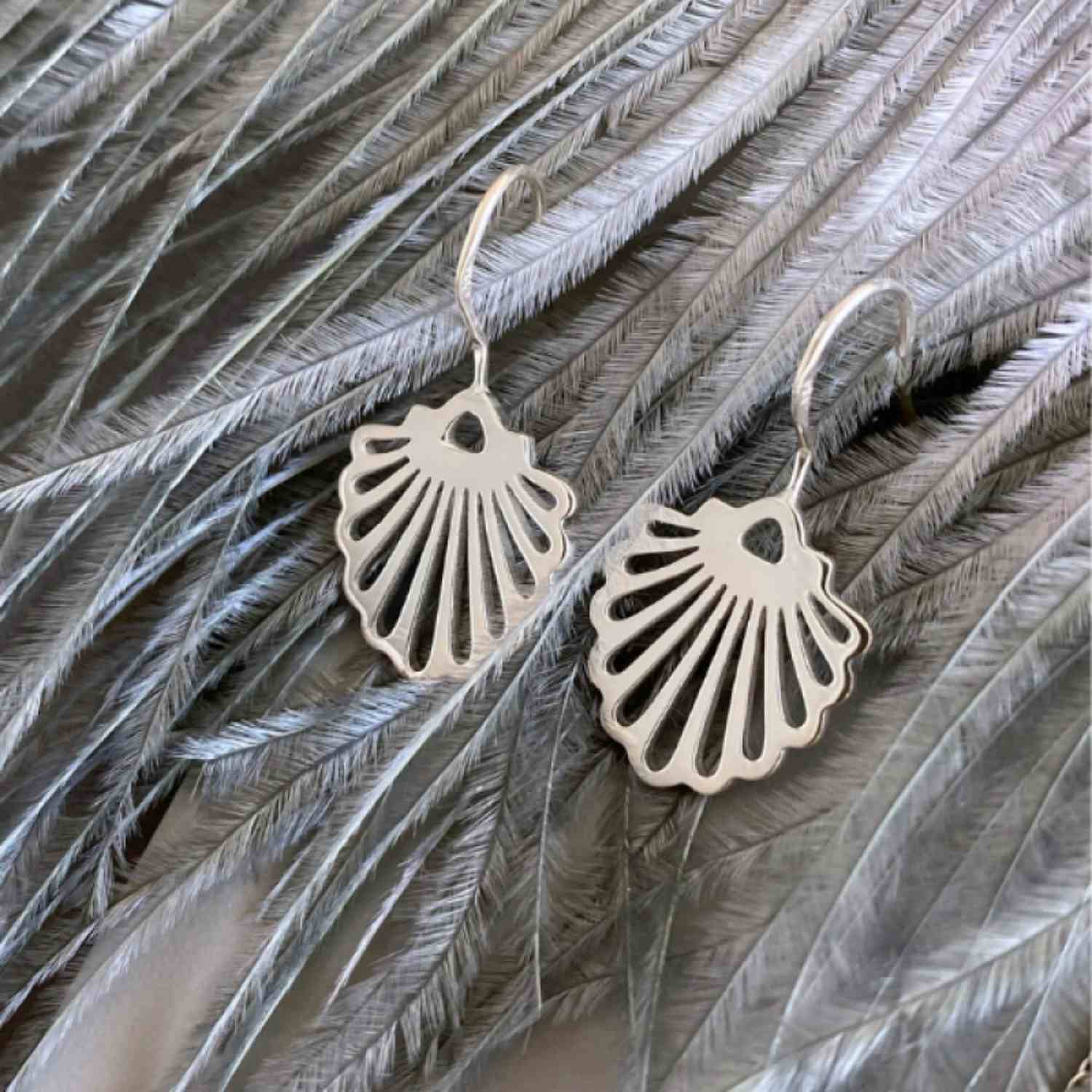 EVELYNE-M HUMMINGBIRD SHELL | Classic Maxi - Earring - Silver