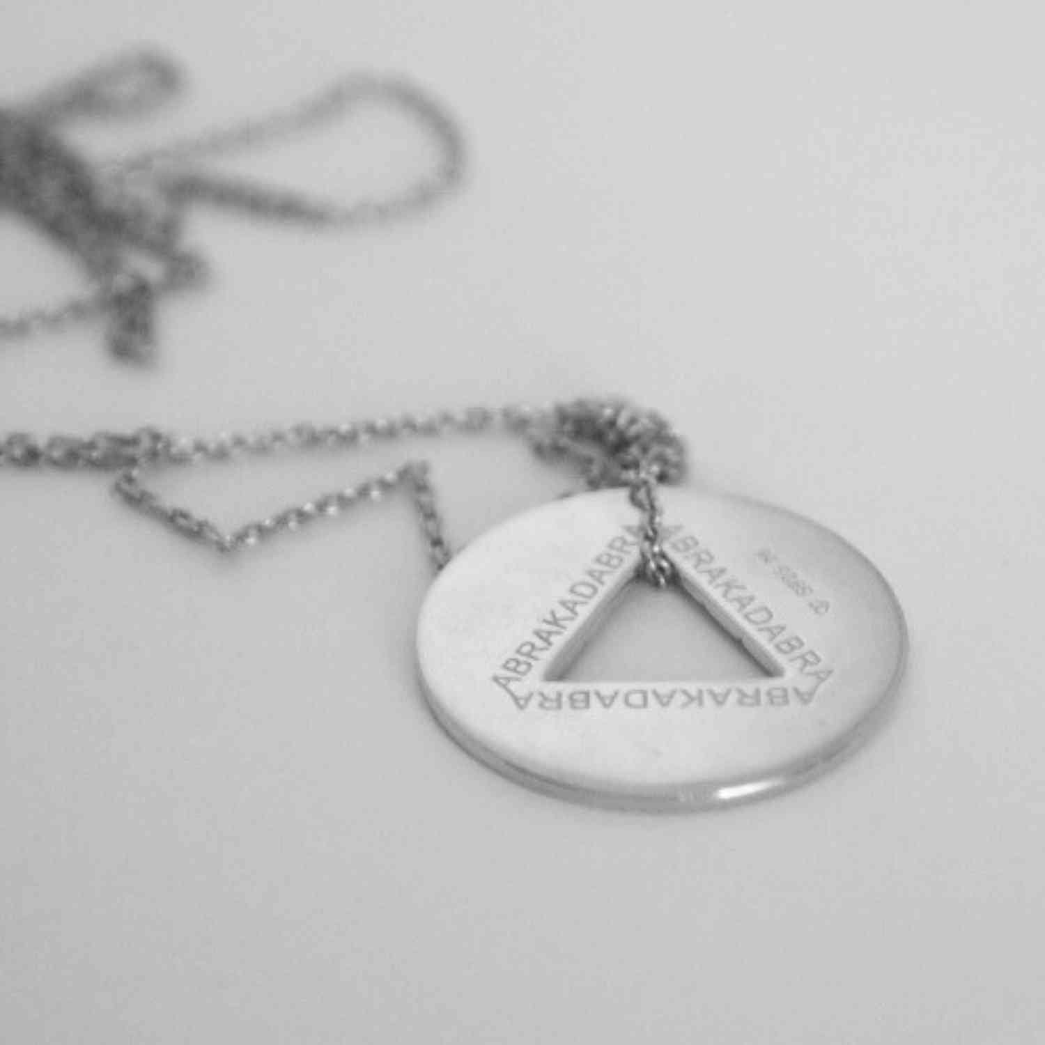 EVELYNE-M LUNAMOTION | Cycle Coin - Necklace - Silver