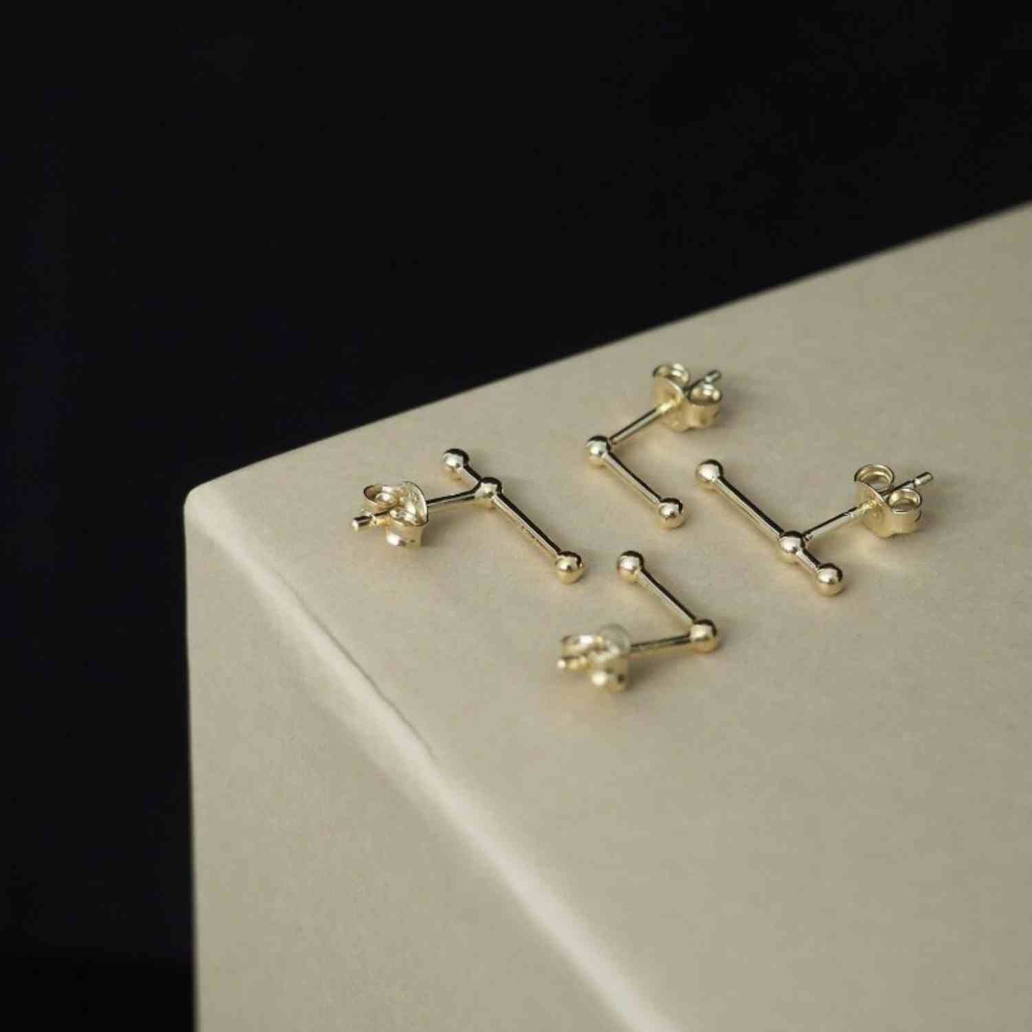 EVELYNE-M LUNAMOTION | Meteoroids 3 Constellation - Stud Earring - Gold