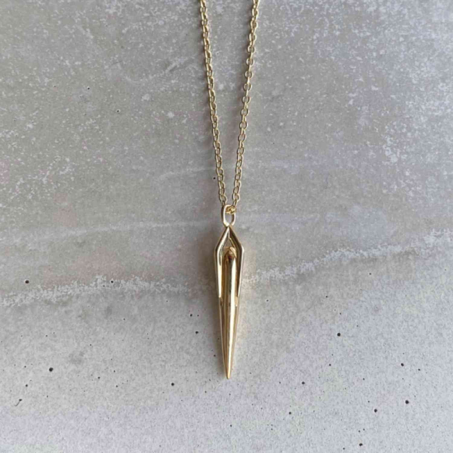 EVELYNE-M 45-50cm METROPOLIS | Claw Pendulum - Necklace - Gold
