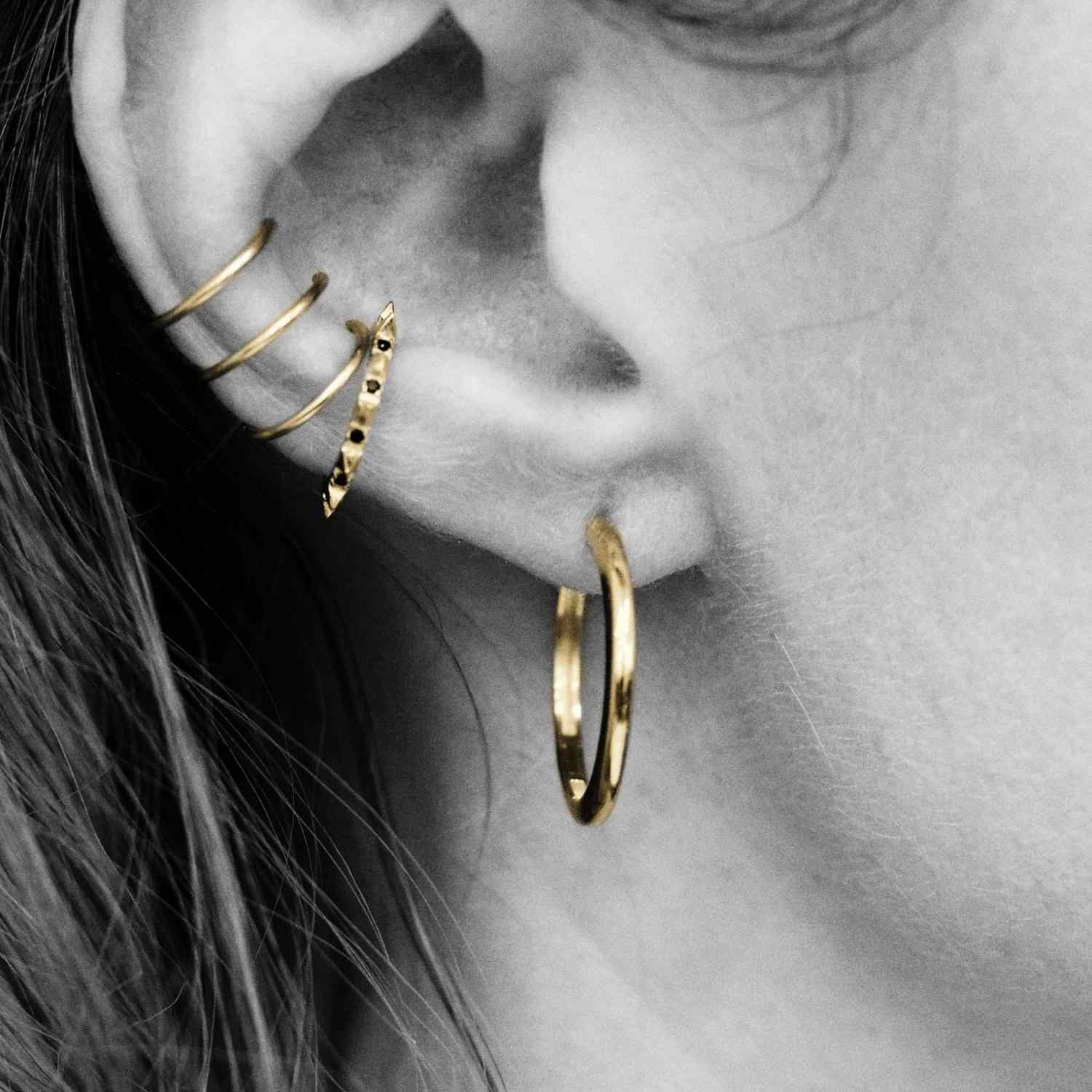 EVELYNE-M Paar ONEIRO | Classic 22 - Creole Hoop - 18 Karat Gold