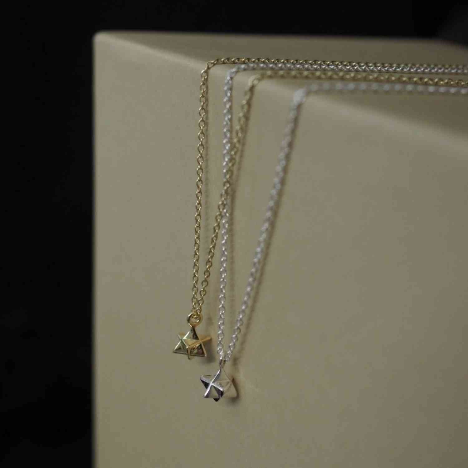 EVELYNE-M ONEIRO | Stella Octangula - Necklace - Silver