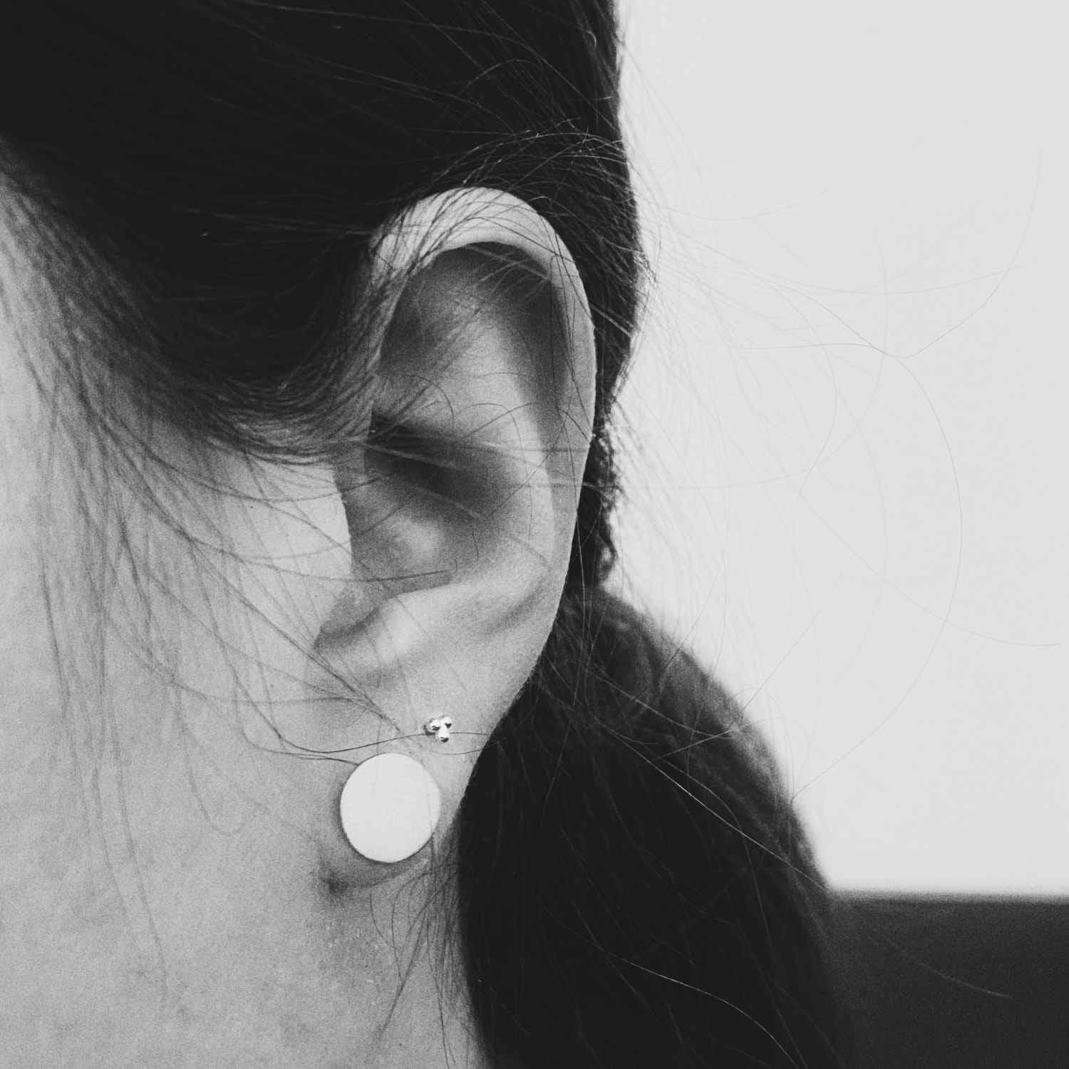 EVELYNE-M PAILLETTE | Single (10) - Stud Earring - Silver