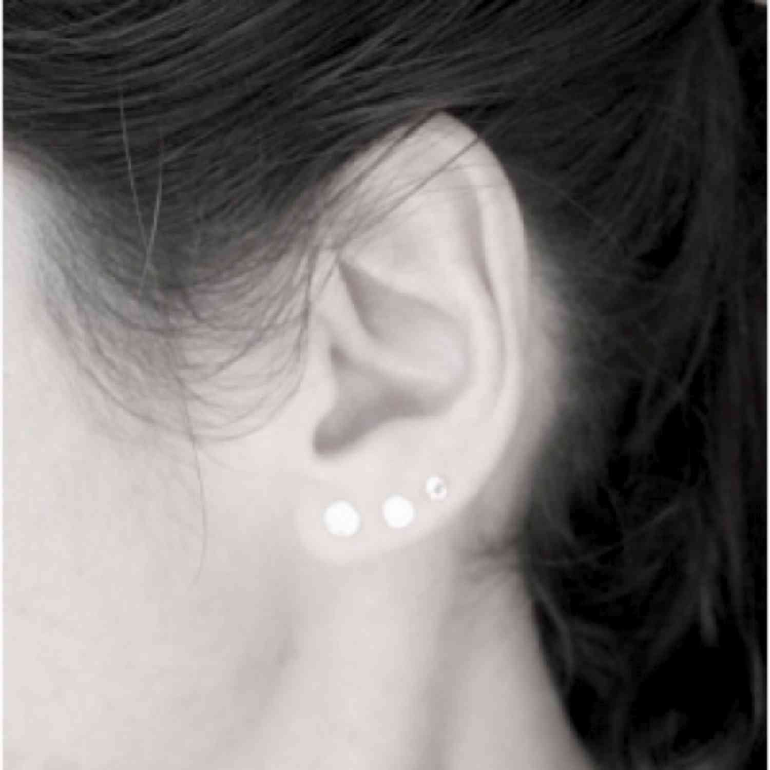 EVELYNE-M PAILLETTE | Single (4) - Stud Earring - 18 Karat Gold