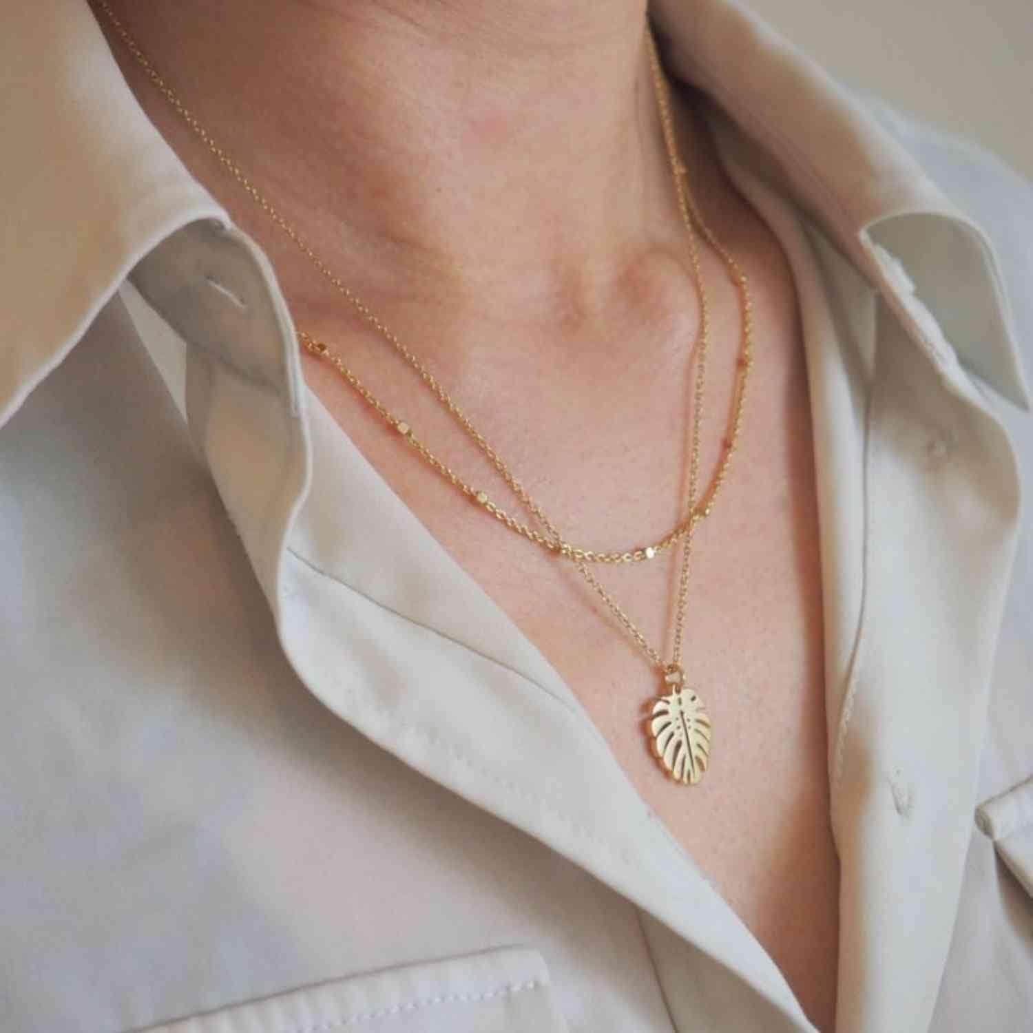 EVELYNE-M PANTHERA | Monstera Leaf - Necklace - Gold