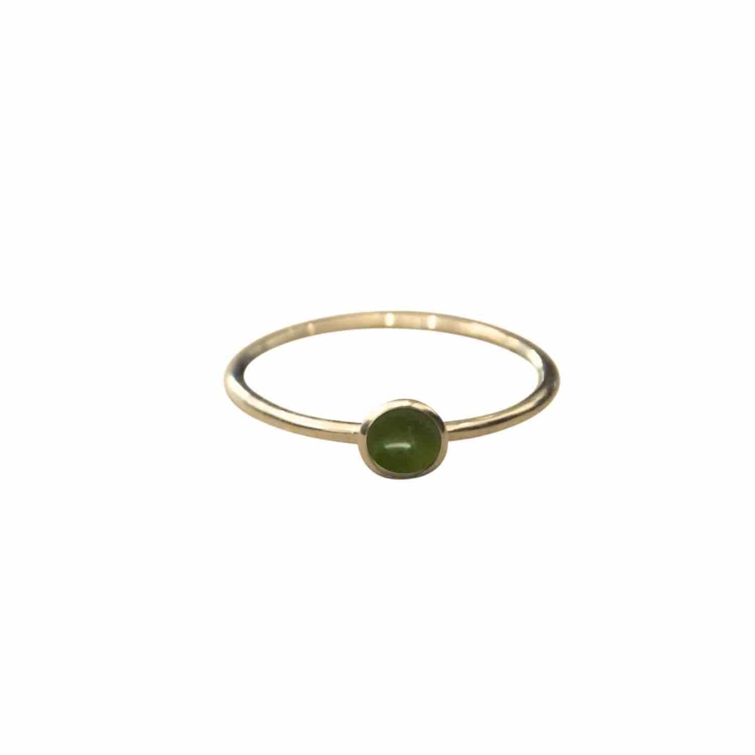 EVELYNE-M PETIT POINT | Green Jade - Ring - Gold