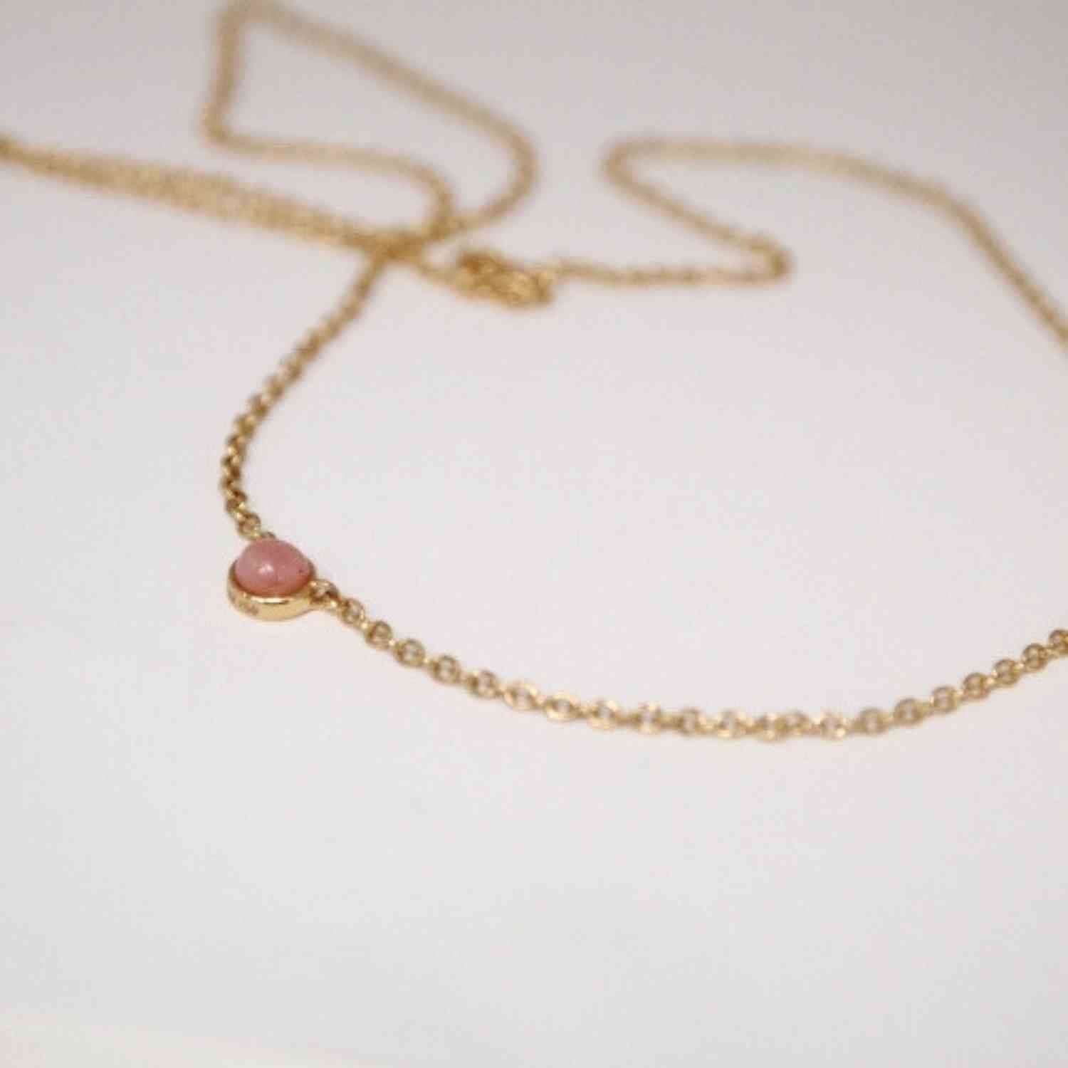 EVELYNE-M 38-42.5cm PETIT POINT | Pink Opal - Necklace - 18 Karat Gold