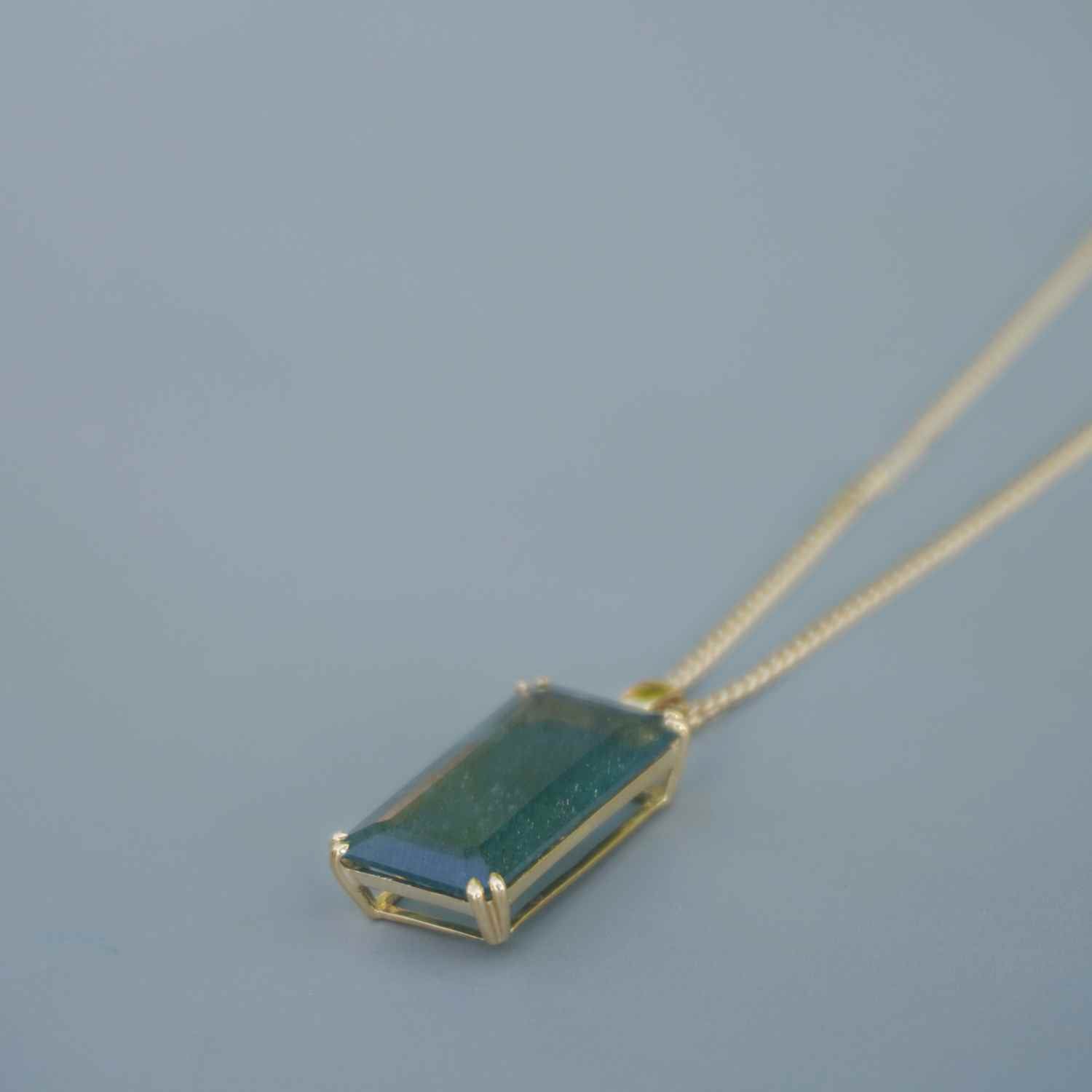 EVELYNE-M Pendant SMILODON | Moos Aquamarin Talisman - Pendant - 18 Karat Gold (ONE OF A KIND)