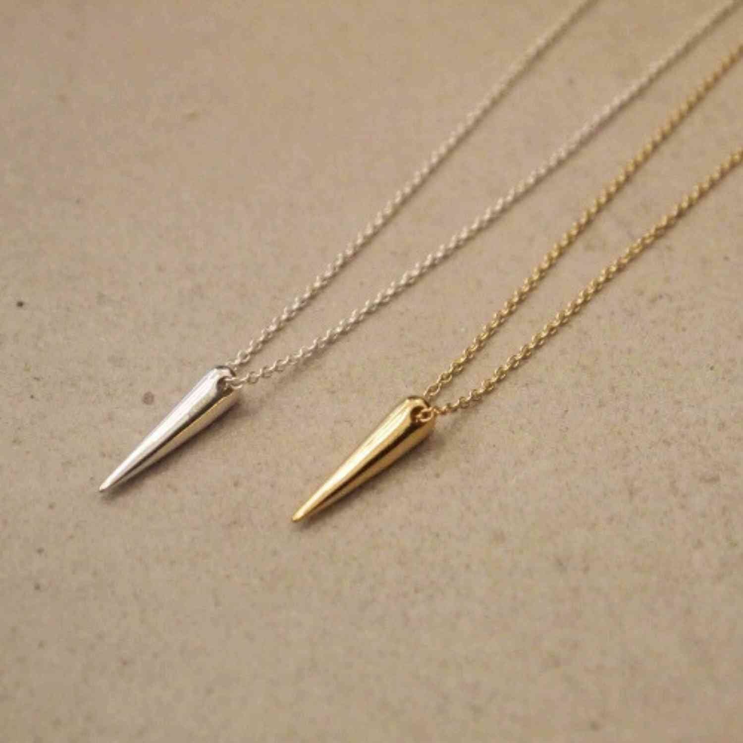 EVELYNE-M SMILODON | Thorn - Necklace - Silver