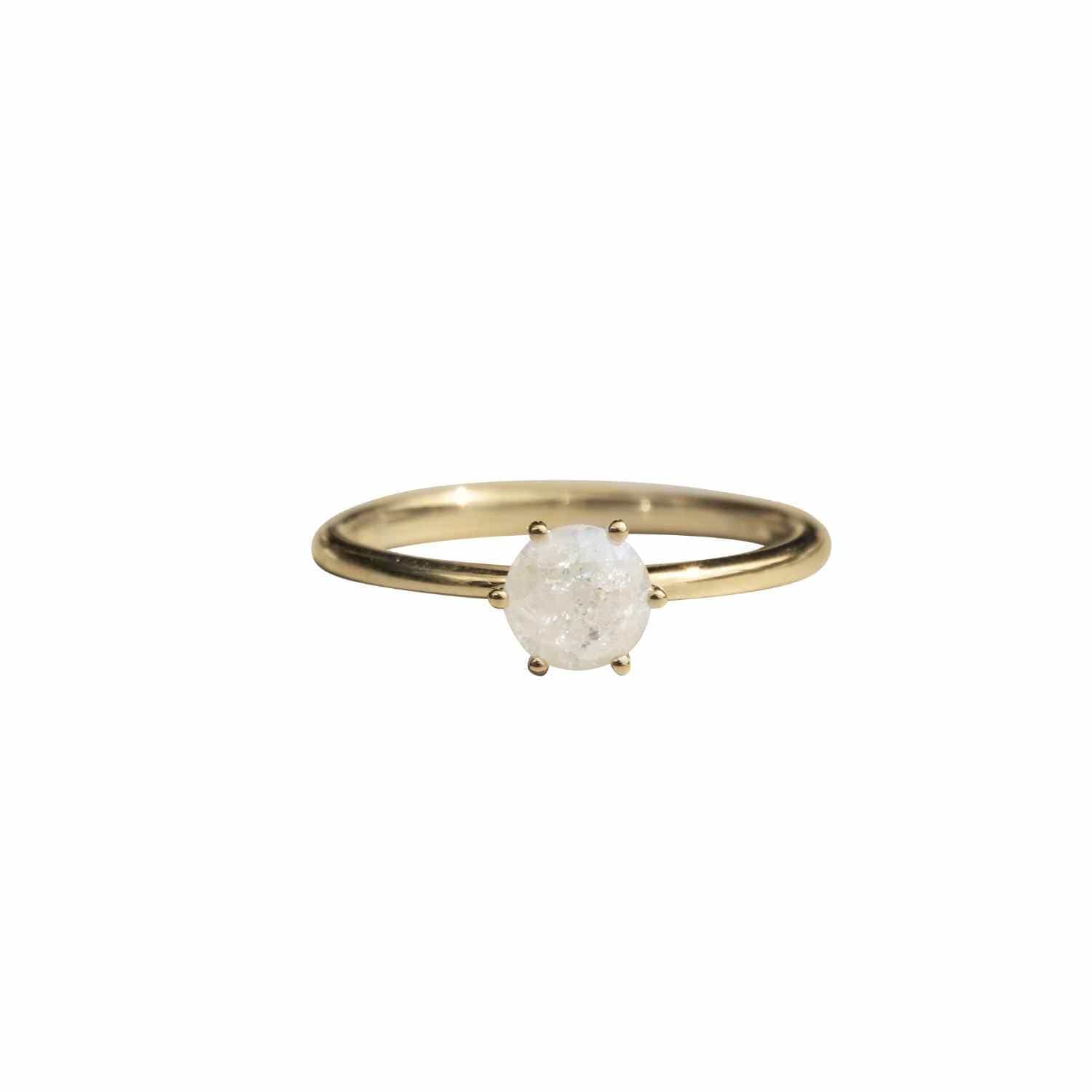EVELYNE-M 52 SOLITAIRE | Milky White Galaxy Diamond - Ring - 18 Karat Gold (ONE OF A KIND)