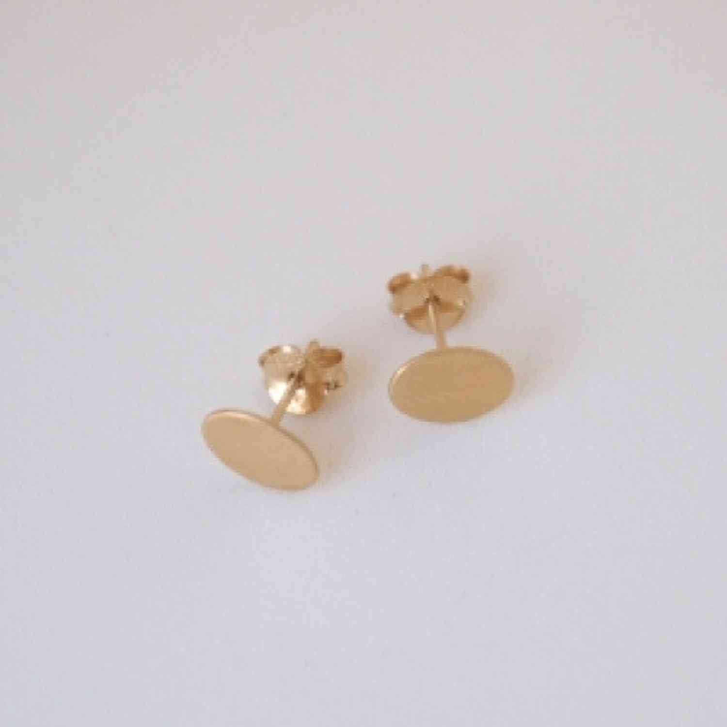 EVELYNE-M SOPHIE | Ellipse - Stud Earring - Gold