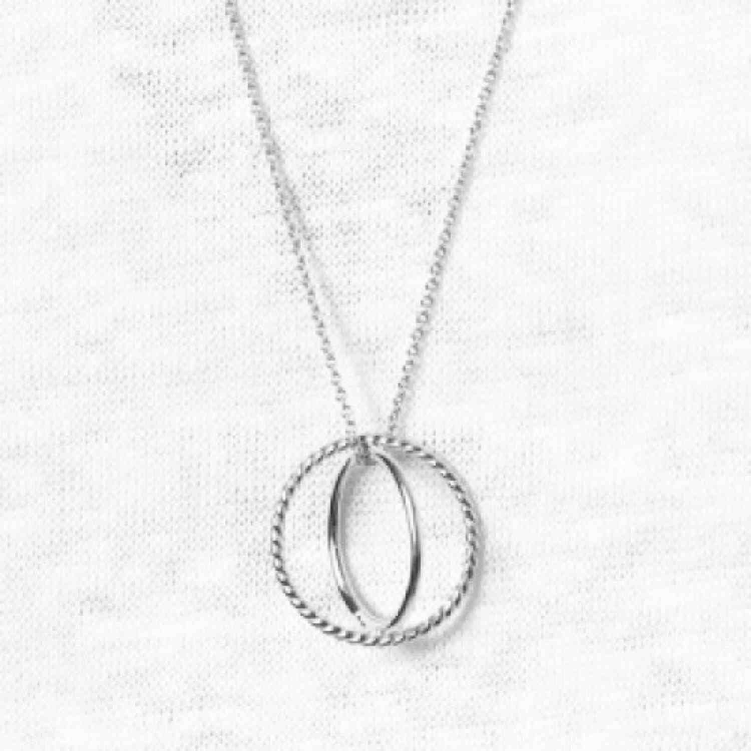 EVELYNE-M SOPHIE | Saturn - Necklace - Silver