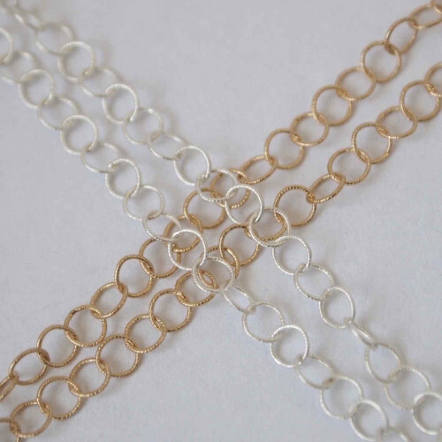 EVELYNE-M SOPHIE | Twist - Bracelet - Gold