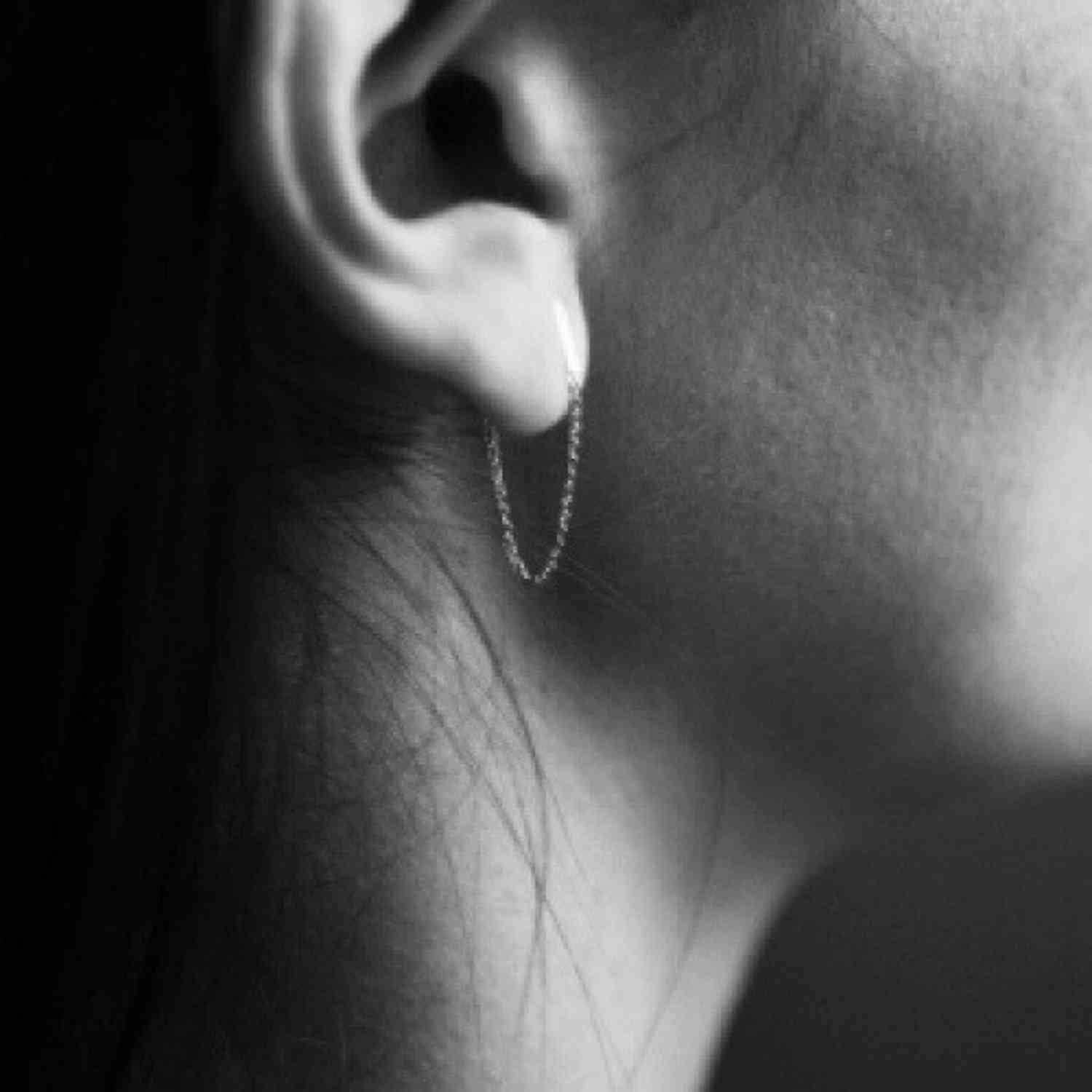 EVELYNE-M STRIPES&JOIST | Bar Chaining - Stud Earring - Silver