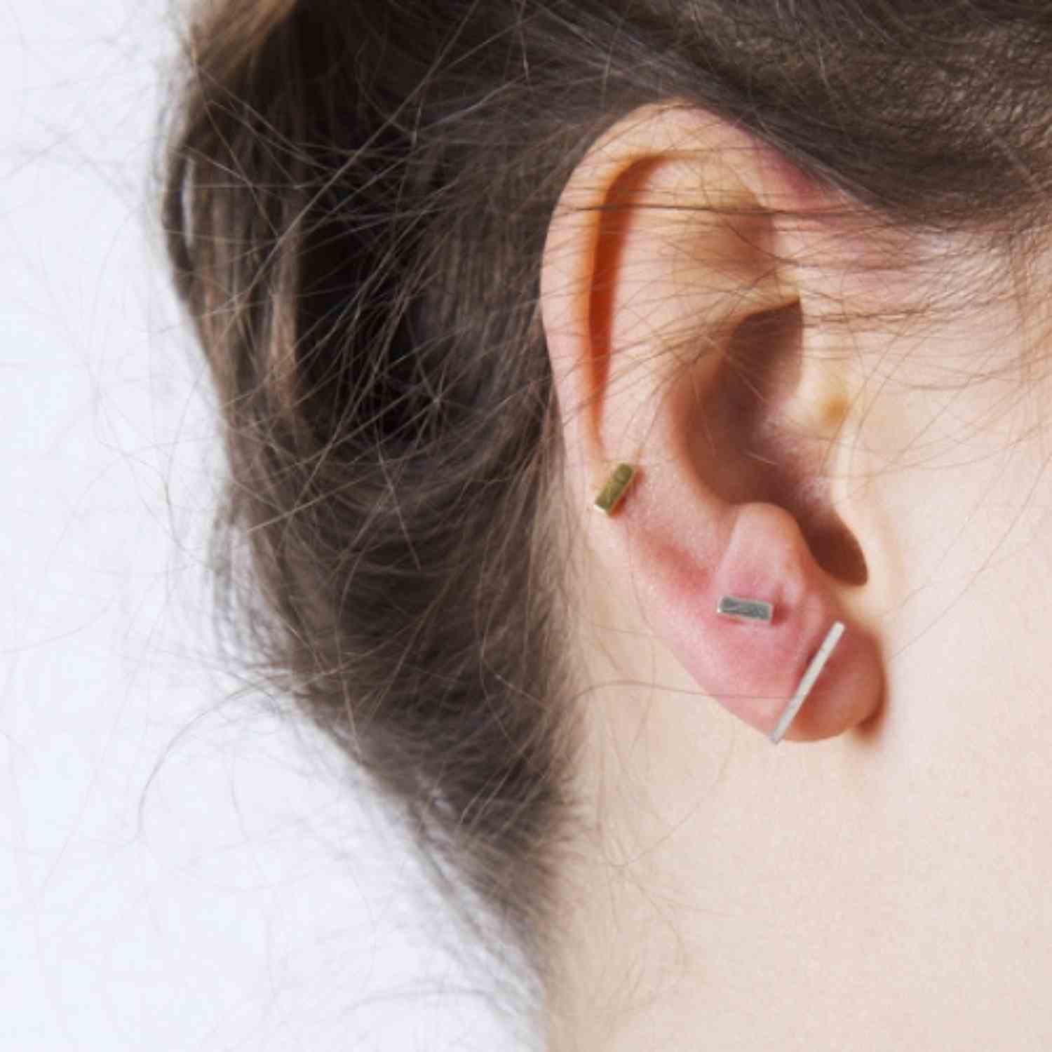 EVELYNE-M STRIPES&JOIST | Bar S - Stud Earring - Gold
