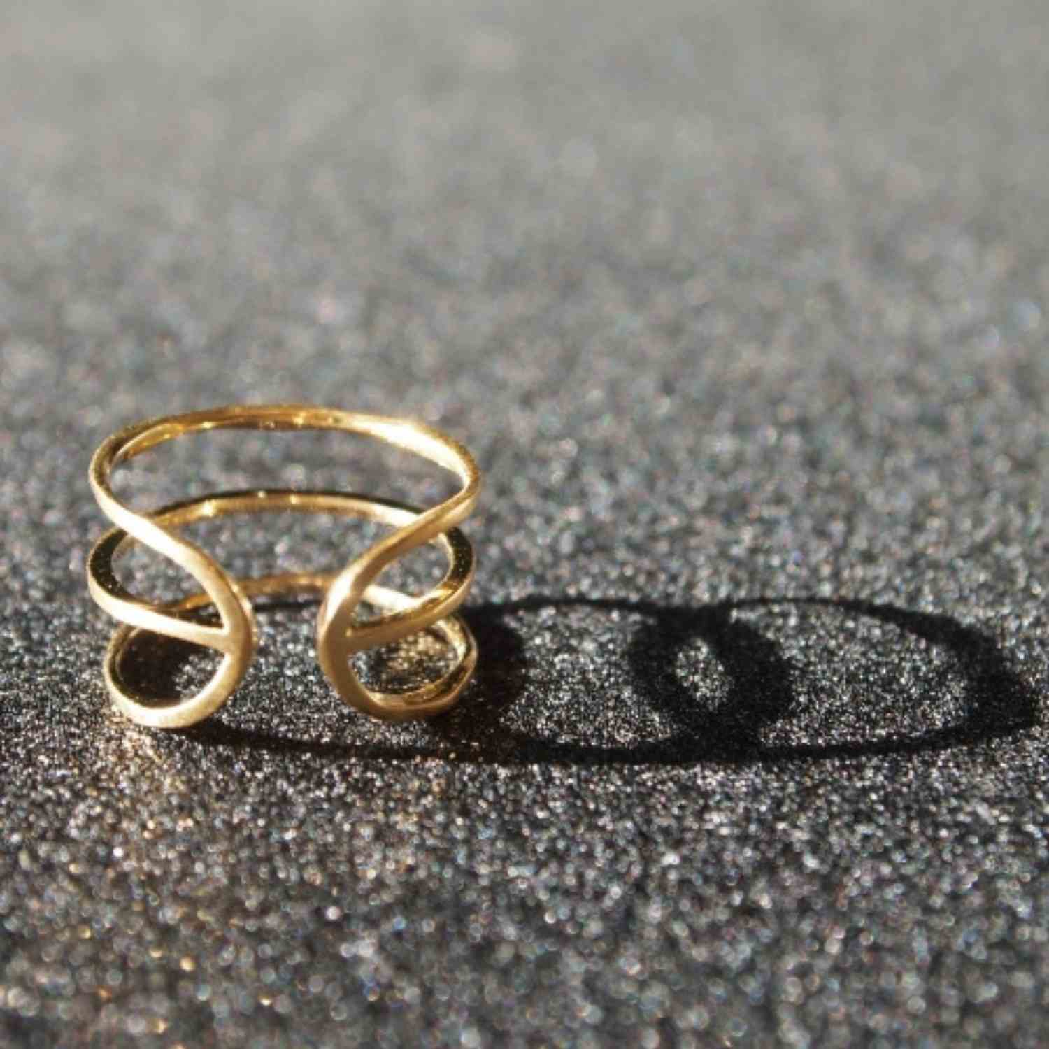 EVELYNE-M 48-52 STRIPES&JOIST | Three Line - Ring - Gold