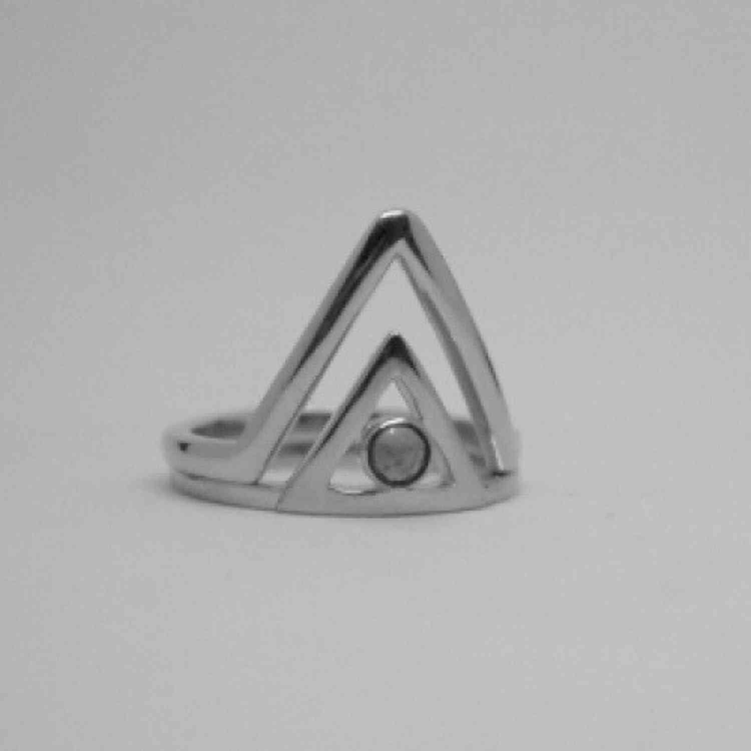 EVELYNE-M TRINITY | Classic V - Ring - Silver