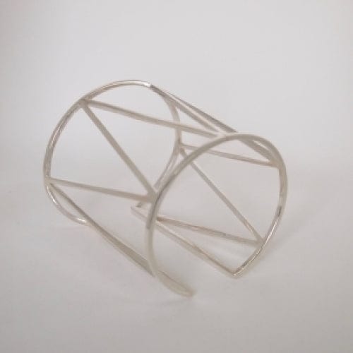 EVELYNE-M ONE SIZE TRINITY | Endless - Bangle - Silver