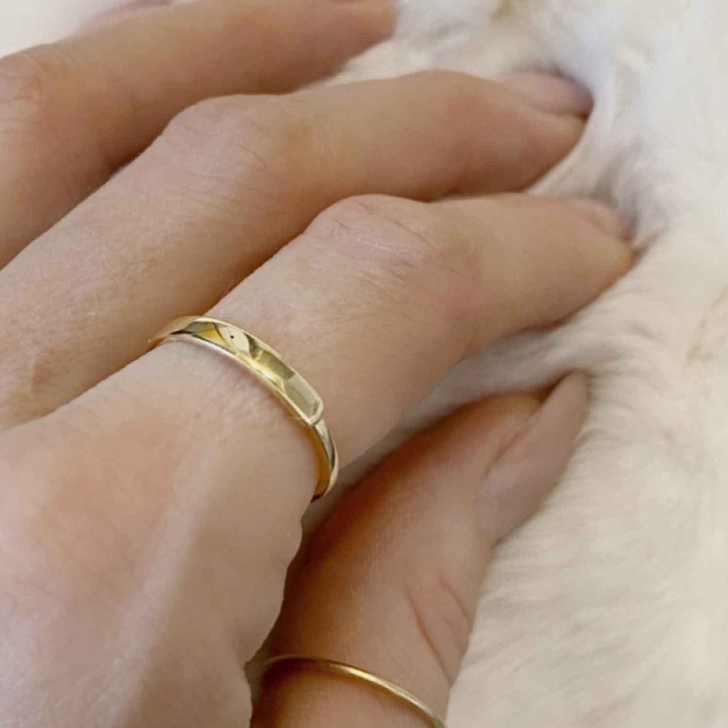 EVELYNE-M BAGUETTE | Artdéco Signet Minimalist - Ring - 18 Karat Gold