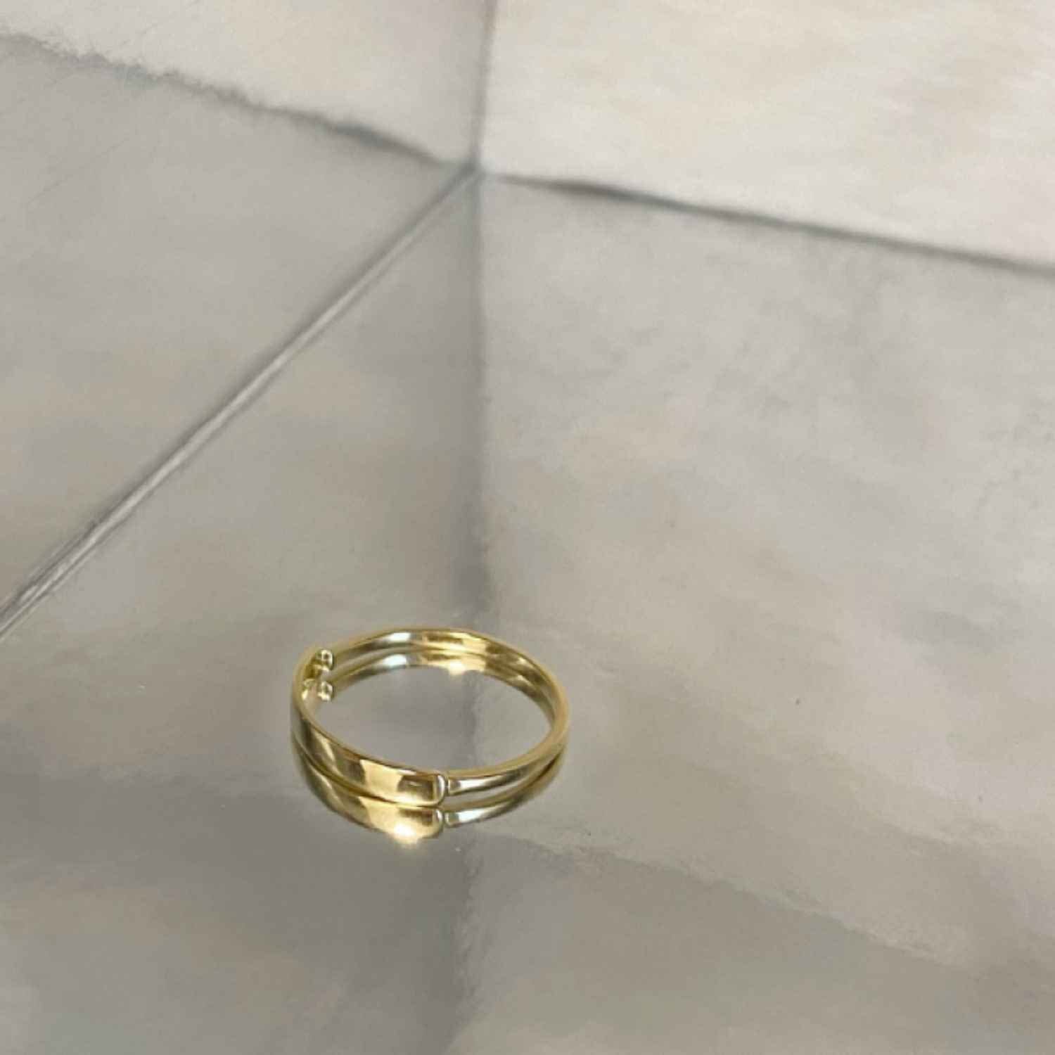 EVELYNE-M BAGUETTE | Artdéco Signet Minimalist - Ring - 18 Karat Gold