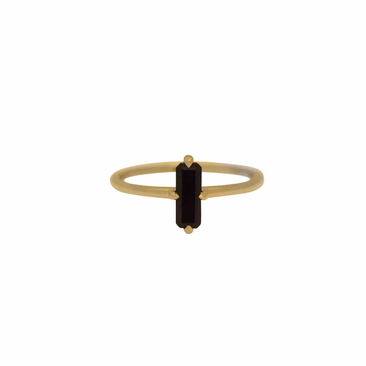 EVELYNE-M BAGUETTE | Black Onyx Cross - Ring - 18 Karat Gold