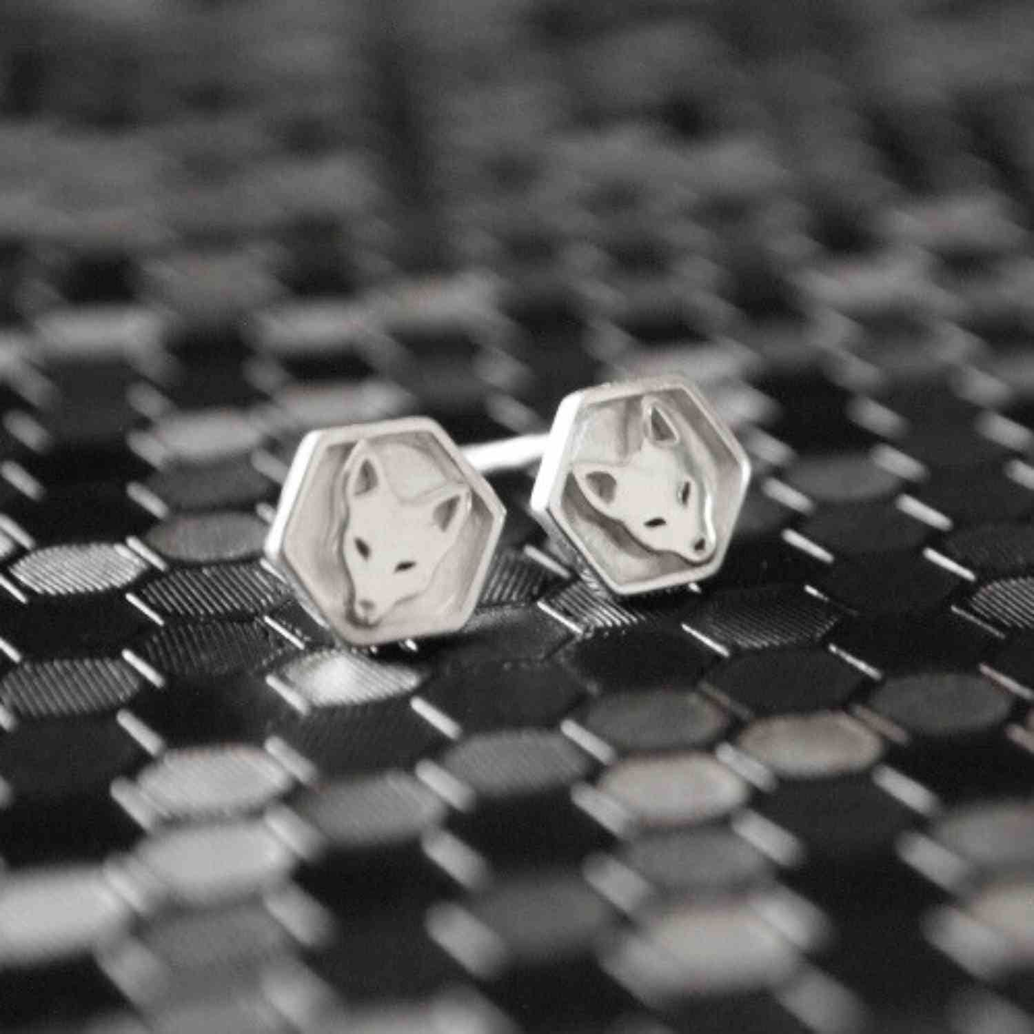 EVELYNE-M CITYFOX | Signet - Stud Earring - Silver