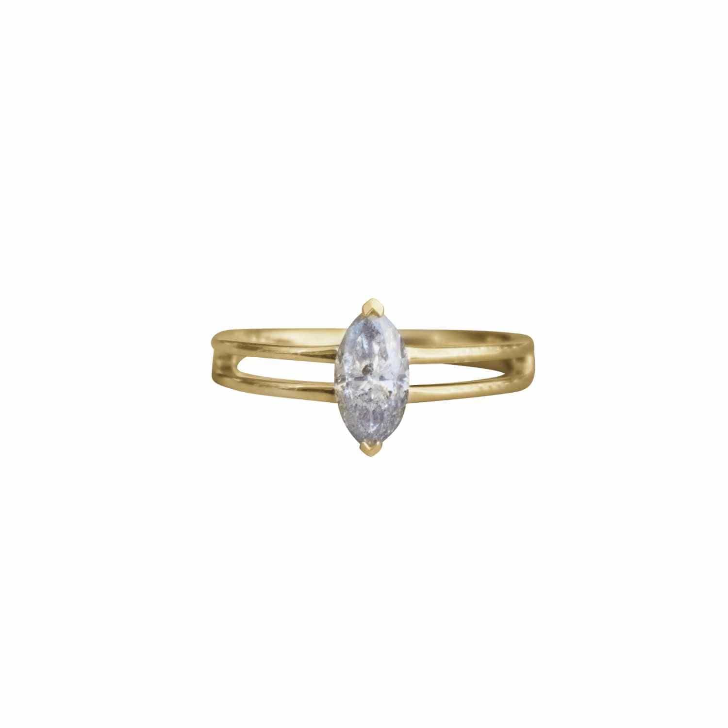 EVELYNE-M 52 CLEOMETRA | Marquise SaltPepper Diamond - Ring - 18 Karat Gold (ONE OF A KIND)