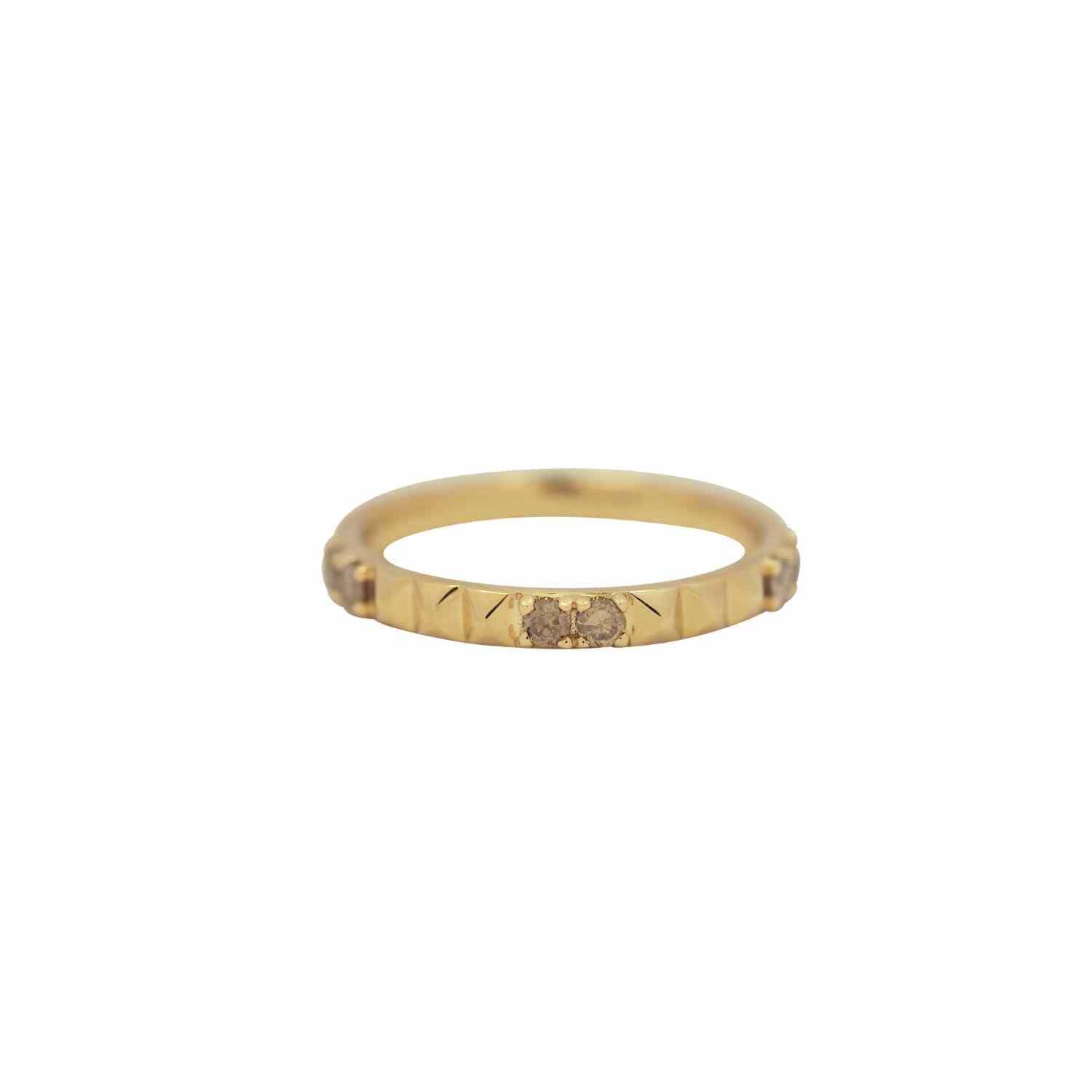 EVELYNE-M CLEOMETRA | Pyramid Rivets Diamond Champagner - Ring - 18 Karat Gold