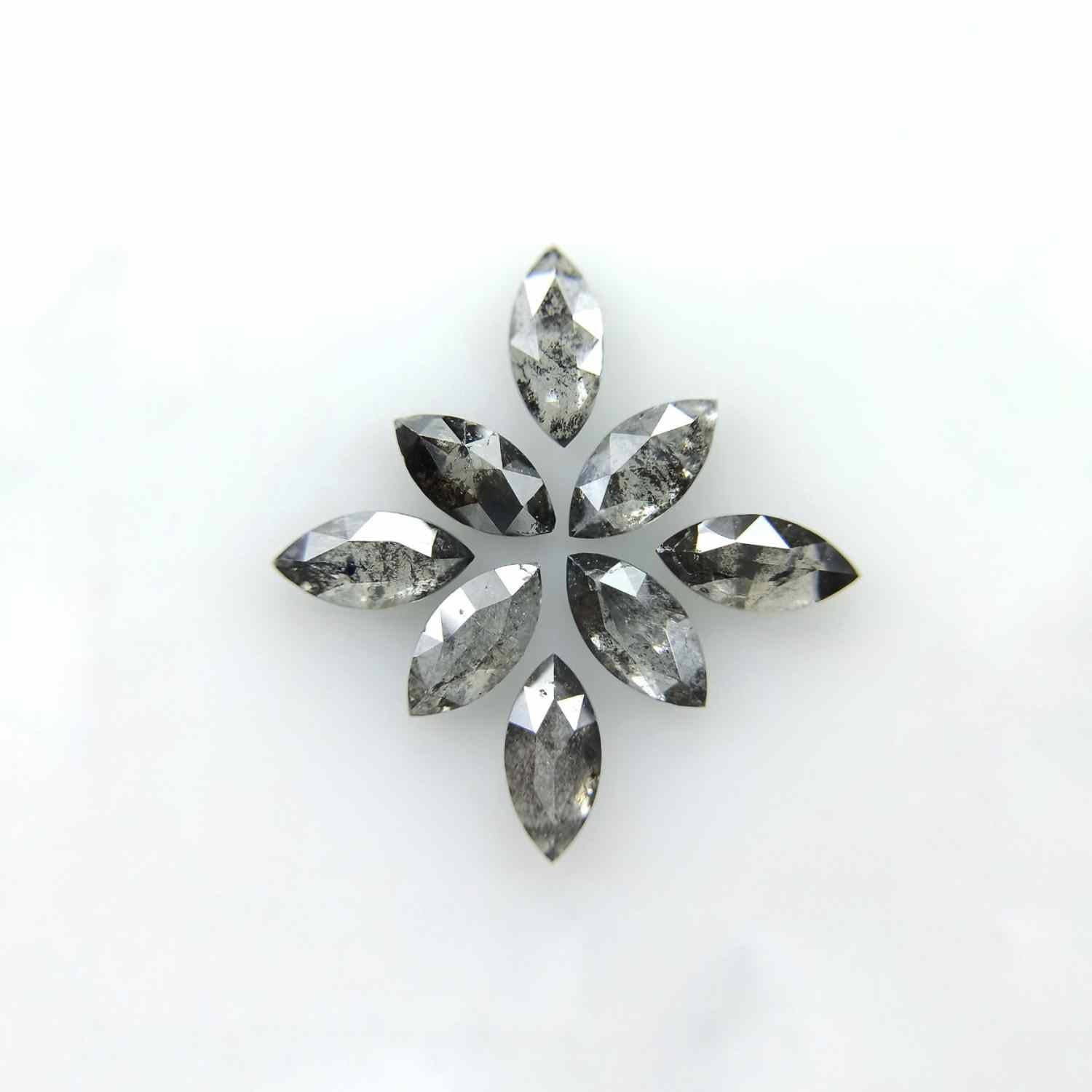 EVELYNE-M CLEOMETRA | Simple Midi Marquise SaltPepper Diamond - Ring - 18 Karat Gold