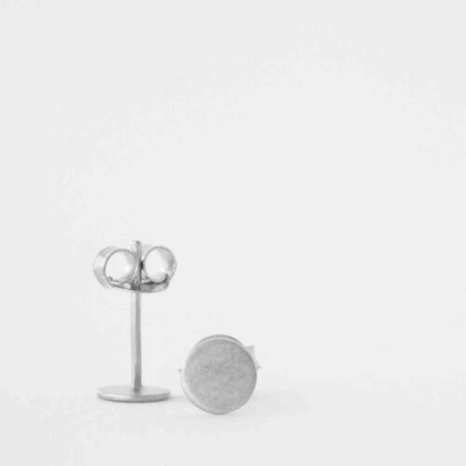 EVELYNE-M COSMIC SPOT | Blind (4) - Stud Earring - Silver