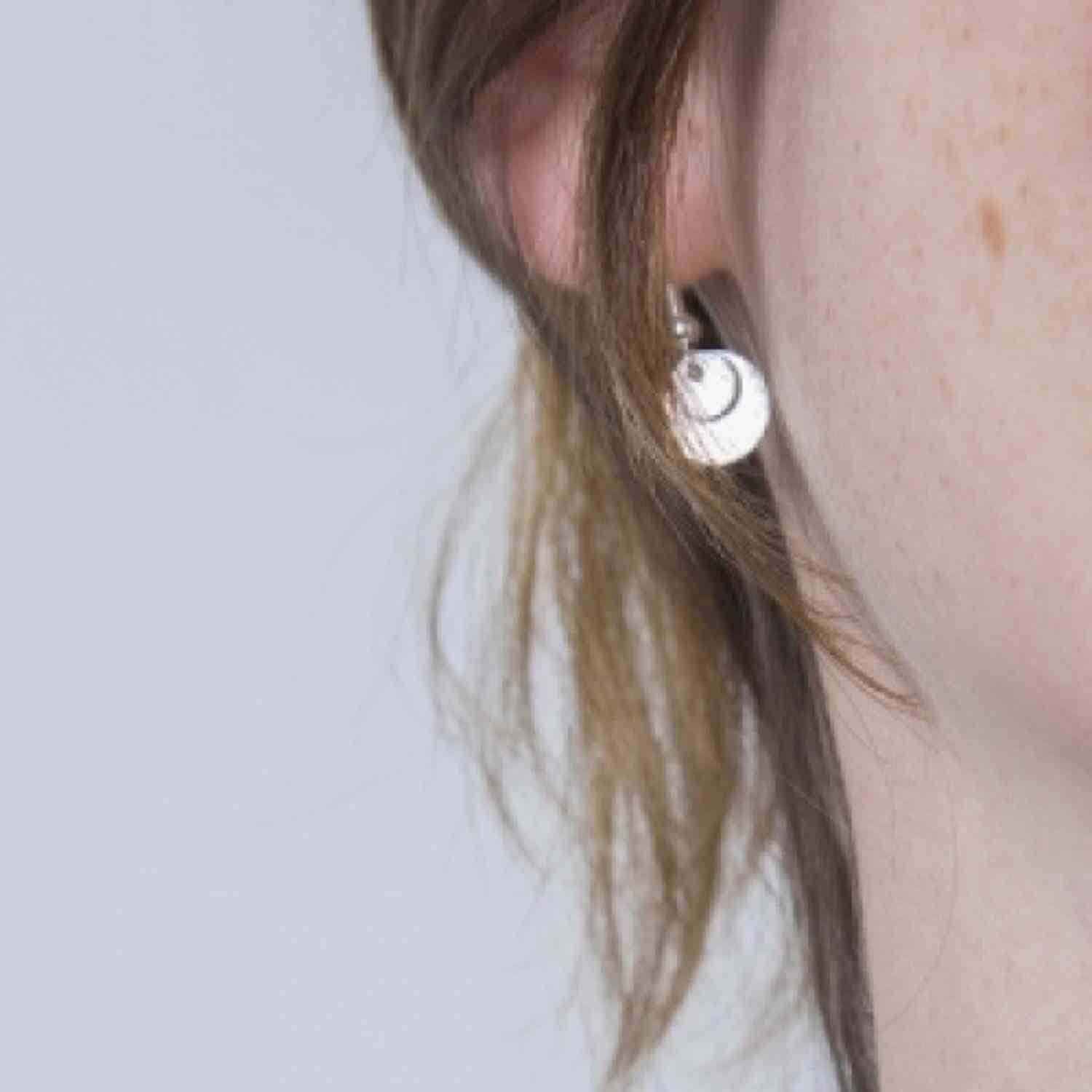 EVELYNE-M COSMIC SPOT | Sunbeam - Earring - Silver