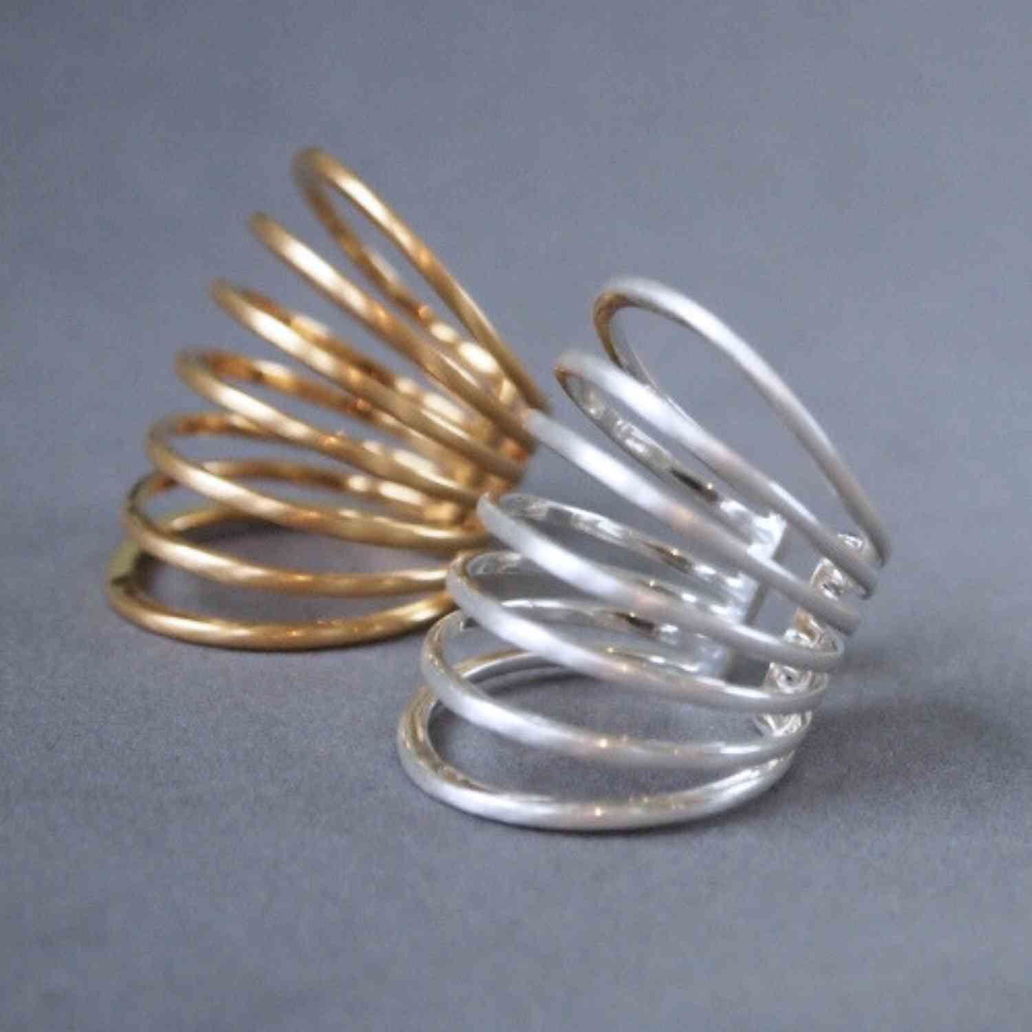 EVELYNE-M CURVACEOUS | Classic 7 - Ring - Gold