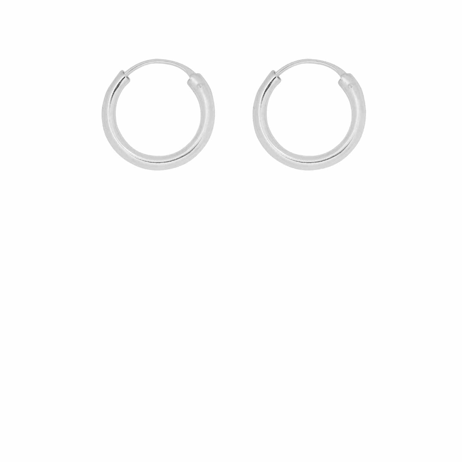 EVELYNE-M CURVACEOUS | Classic Refined 17 - Creole Hoop - Silver