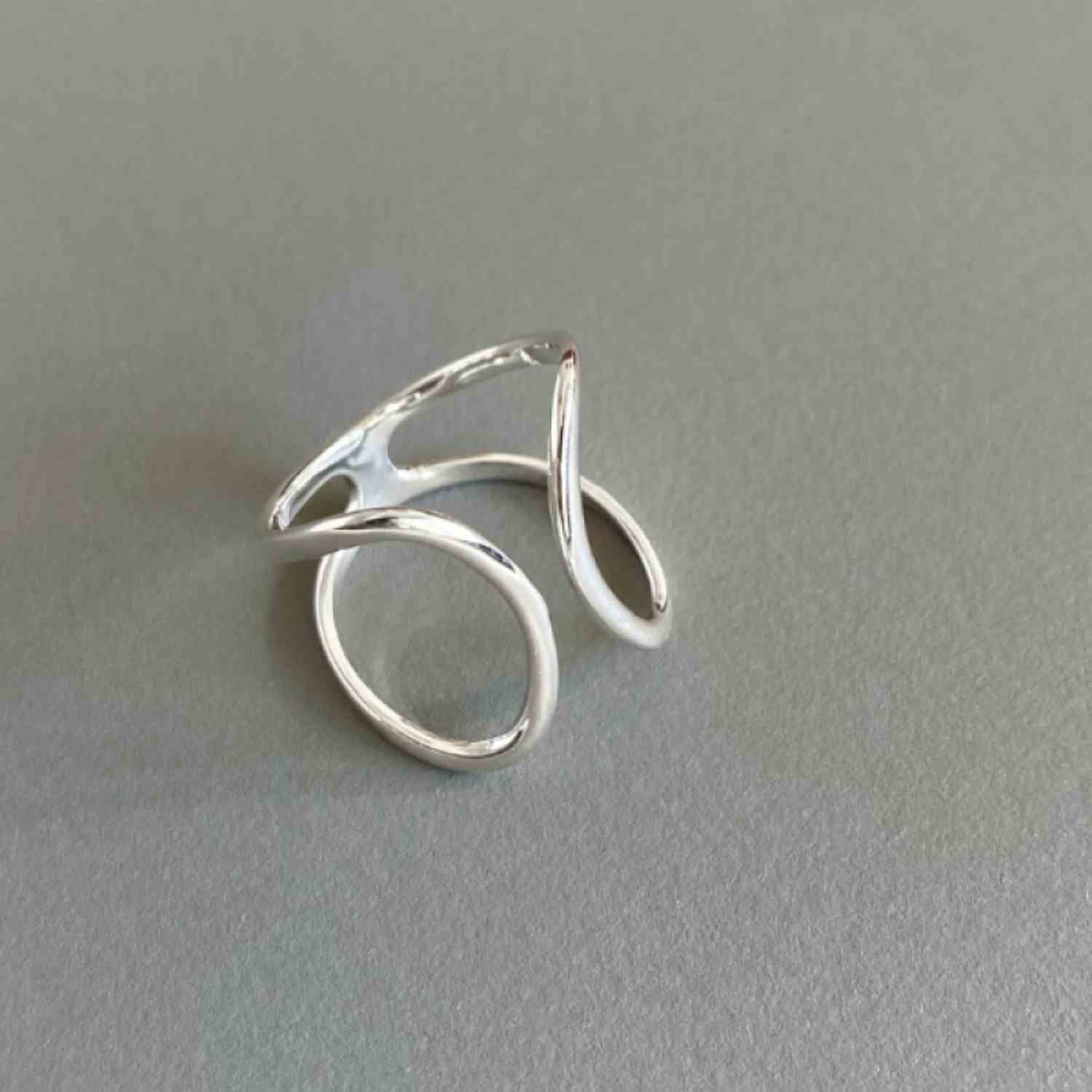 EVELYNE-M CURVACEOUS | Cuff - Ring - Silver