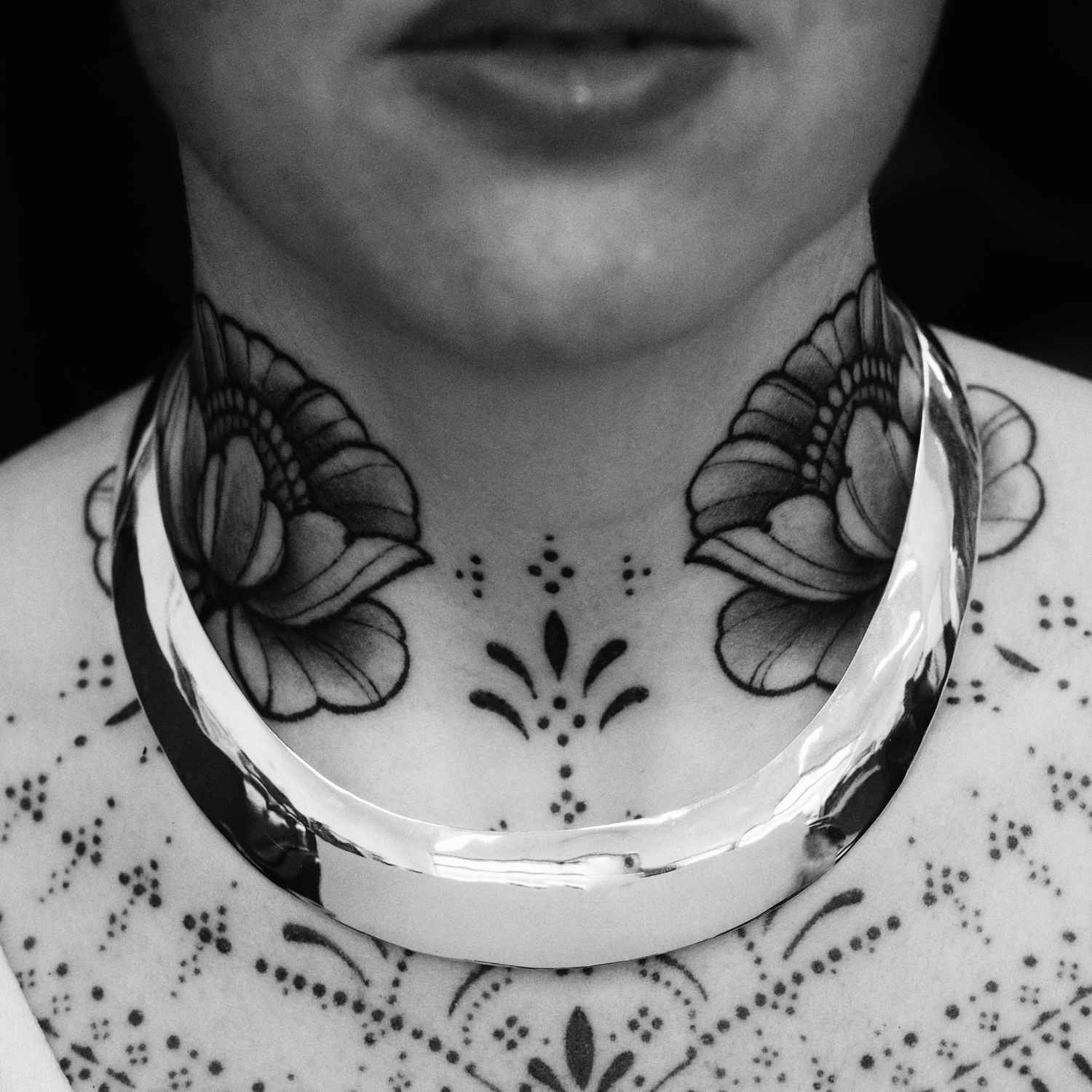EVELYNE-M 38-44cm CURVACEOUS | Divine - Collar - Silver