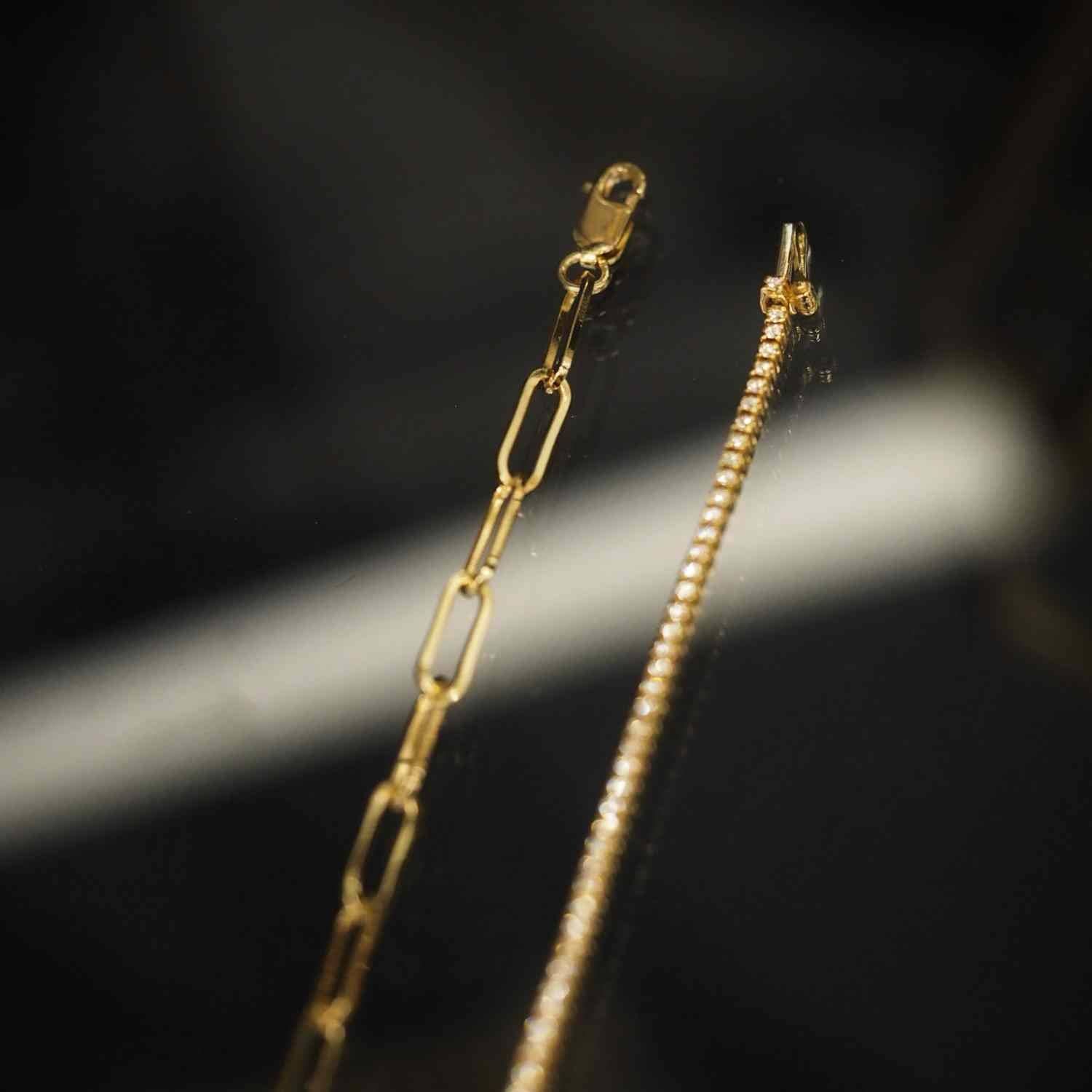 EVELYNE-M bis 18cm ELONGATED | Paperclip Classic - Bracelet - 18 Karat Gold