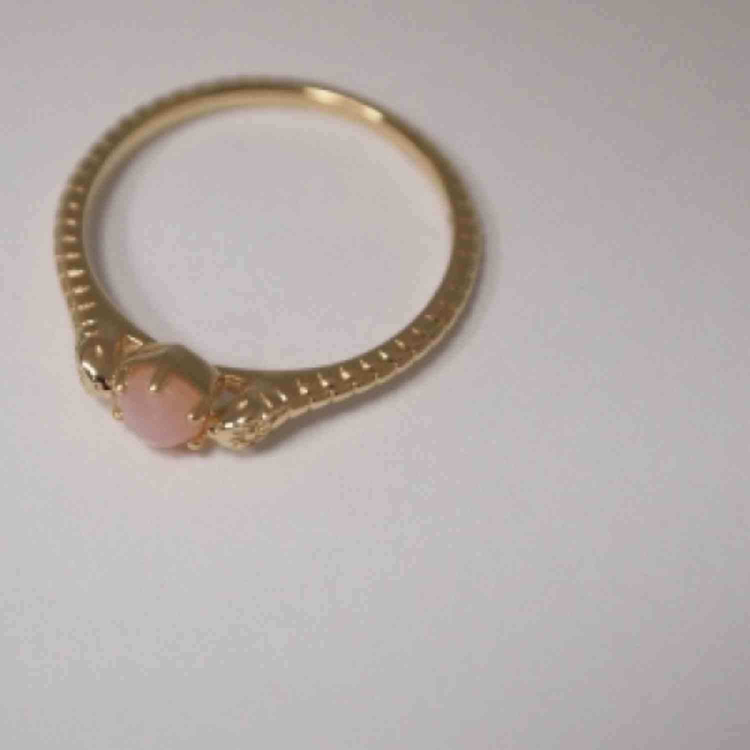 EVELYNE-M GARDEN EDEN | Snake Pink Opal - Ring - 18 Karat Gold