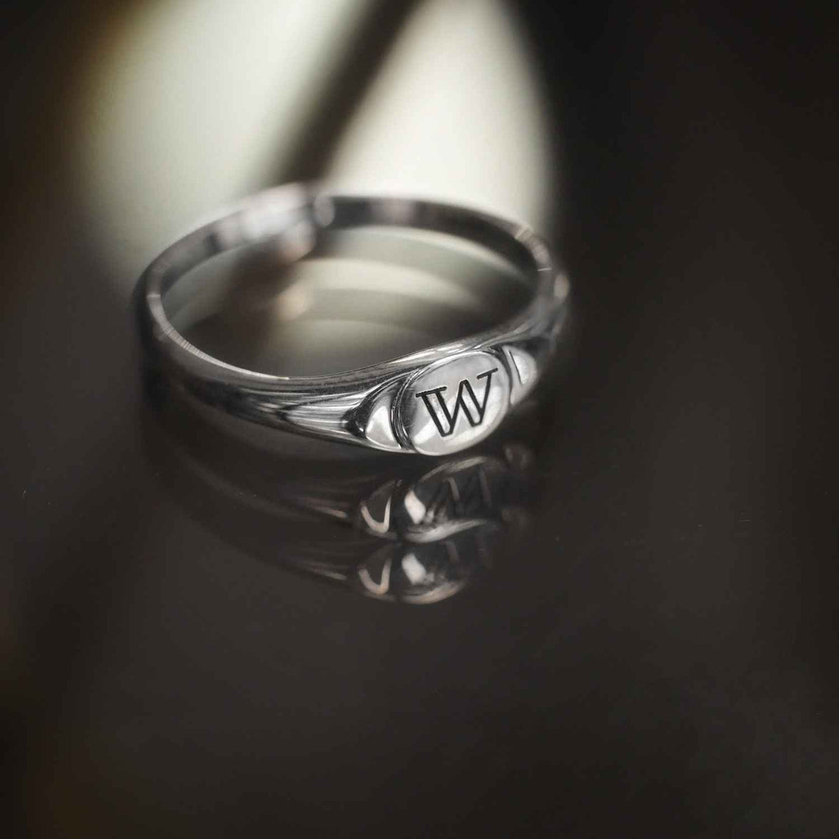 EVELYNE-M LUNAMOTION | Moon Signet - Ring - Silver + ENGRAVING