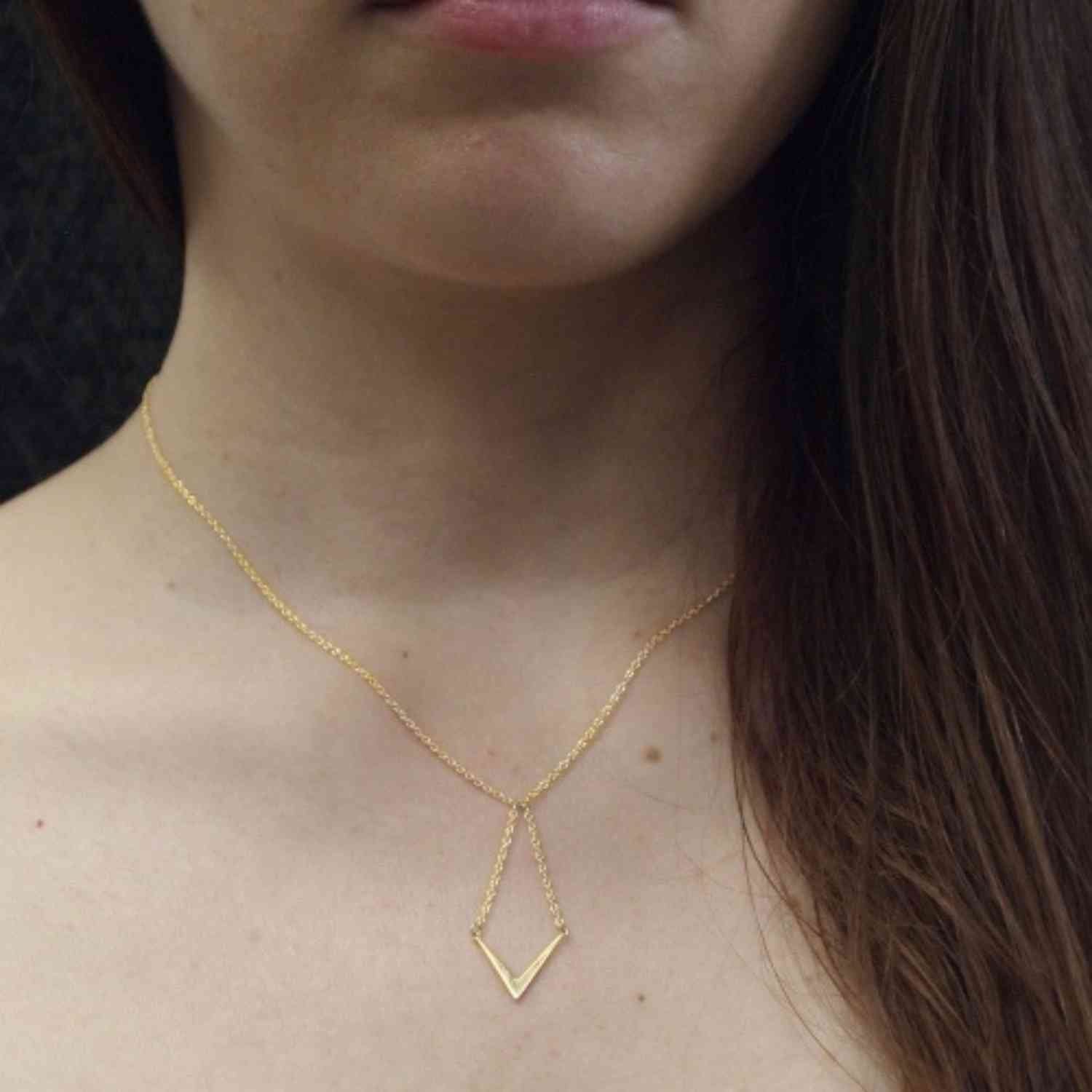 EVELYNE-M 38-42cm OPALIA | Arrow - Necklace - Gold