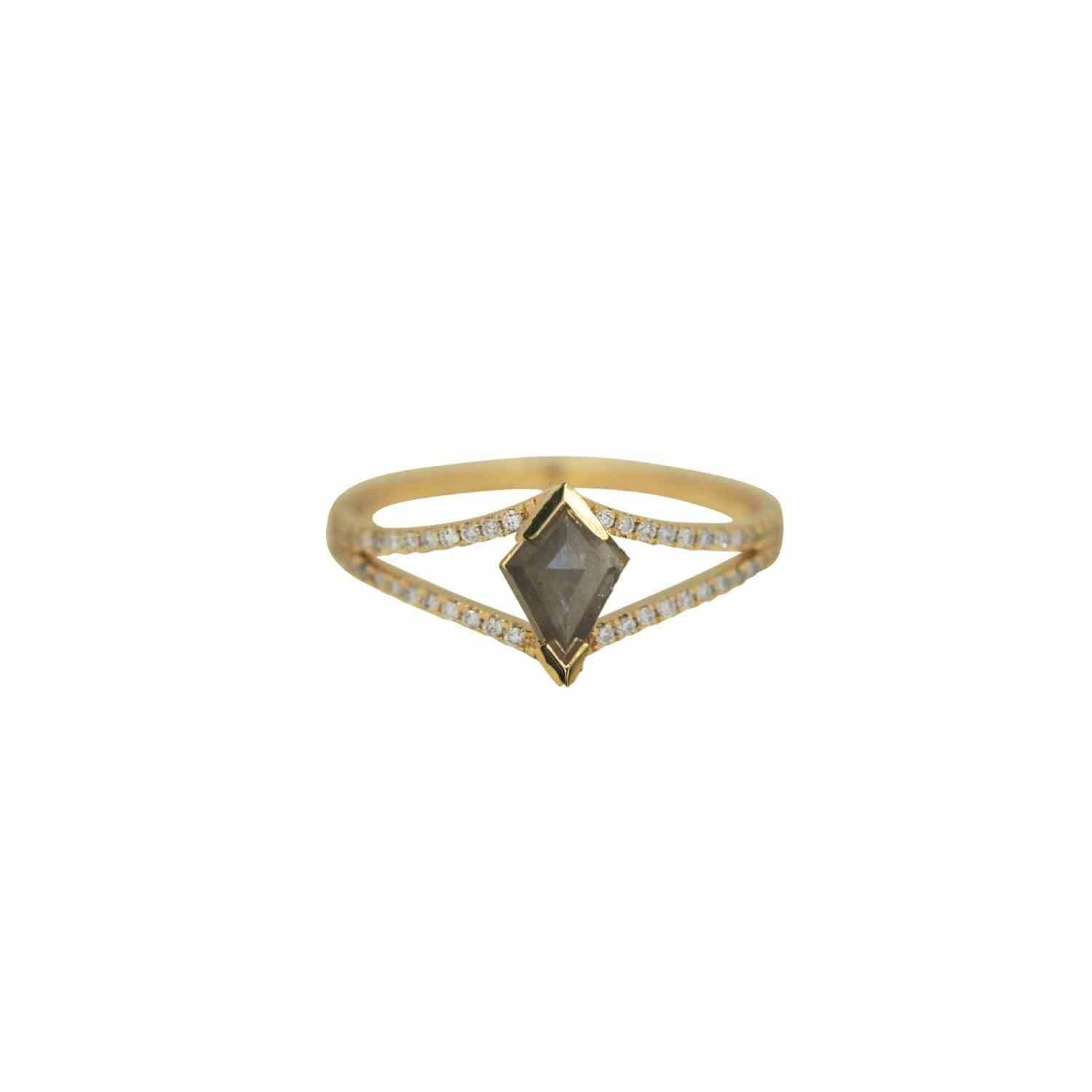 EVELYNE-M 54 OPALIA | Rhombus Split Grey Rustic Diamond - Ring - 18 Karat Gold (ONE OF A KIND)
