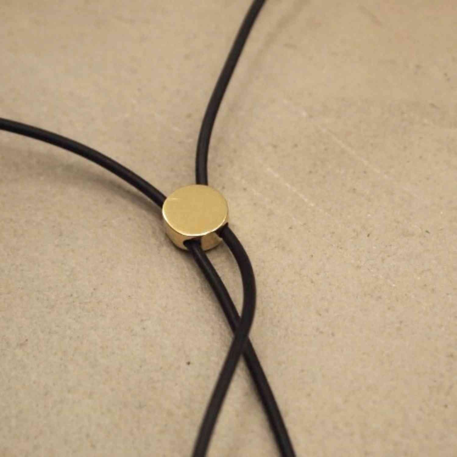 EVELYNE-M 100cm PAILLETTE | Bolo Tie - Necklace - Gold