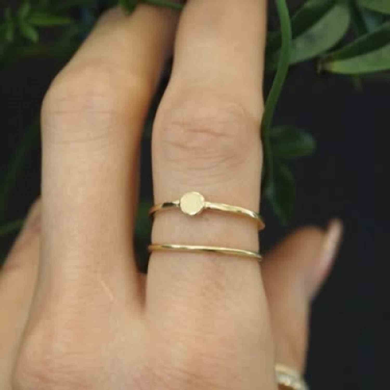 EVELYNE-M PAILLETTE | Single S - Ring - Gold